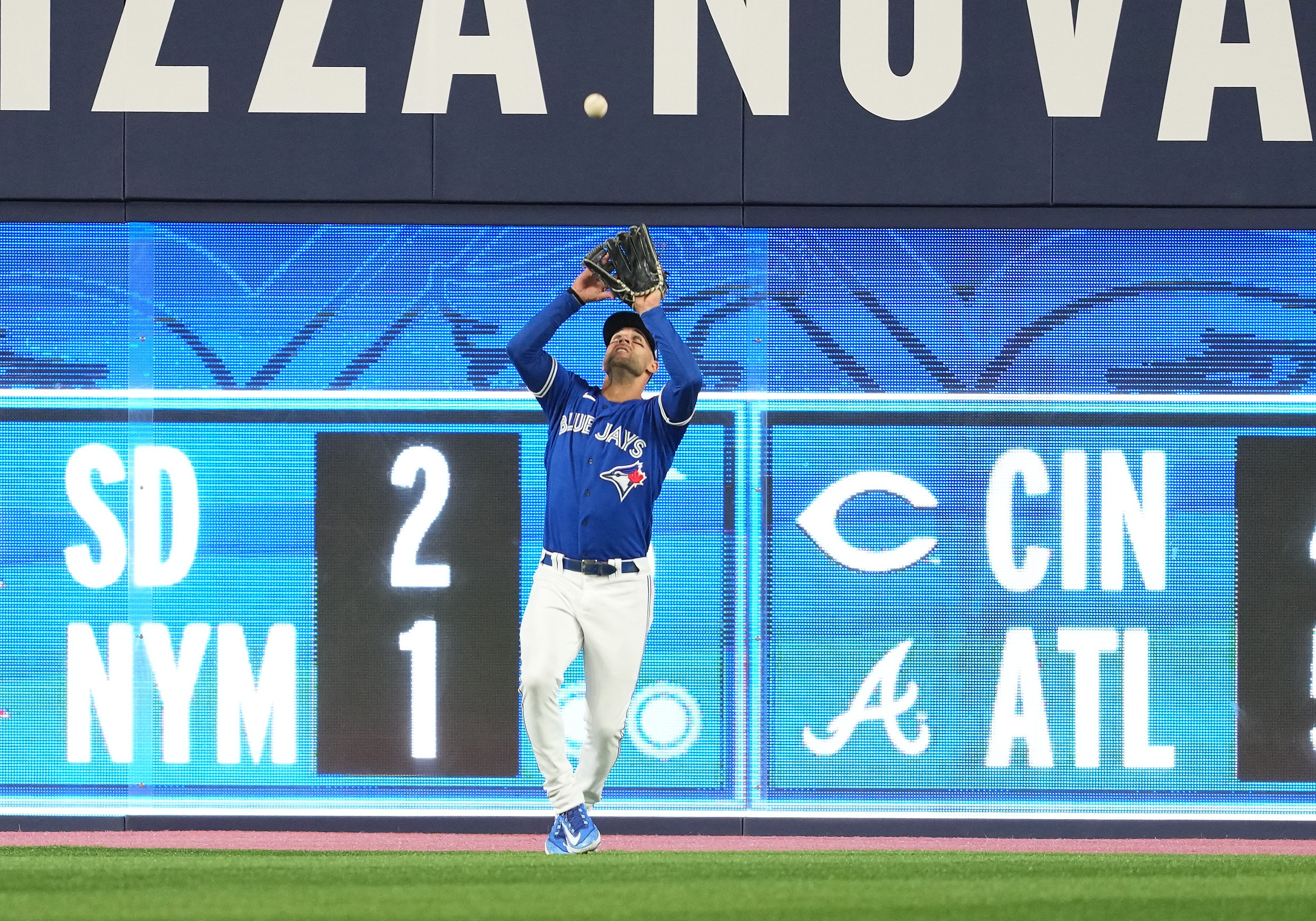 Blue Jays introduce new $20 'outfield district' tickets