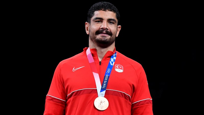 Wrestling-Rio gold medalist Akgul says mulled quitting after Tokyo ...