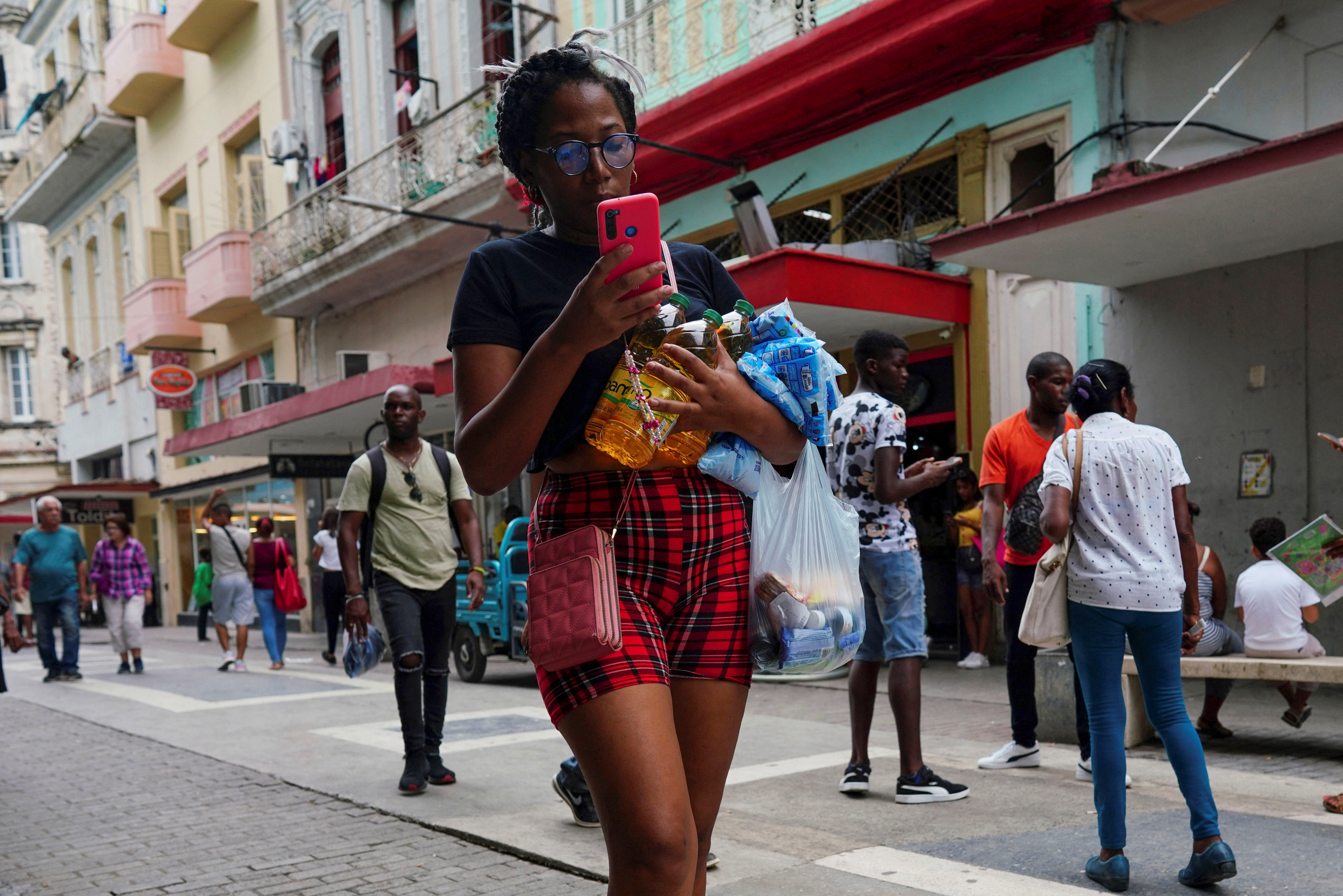 5 Tips to Navigate Currency in Cuba in 2024