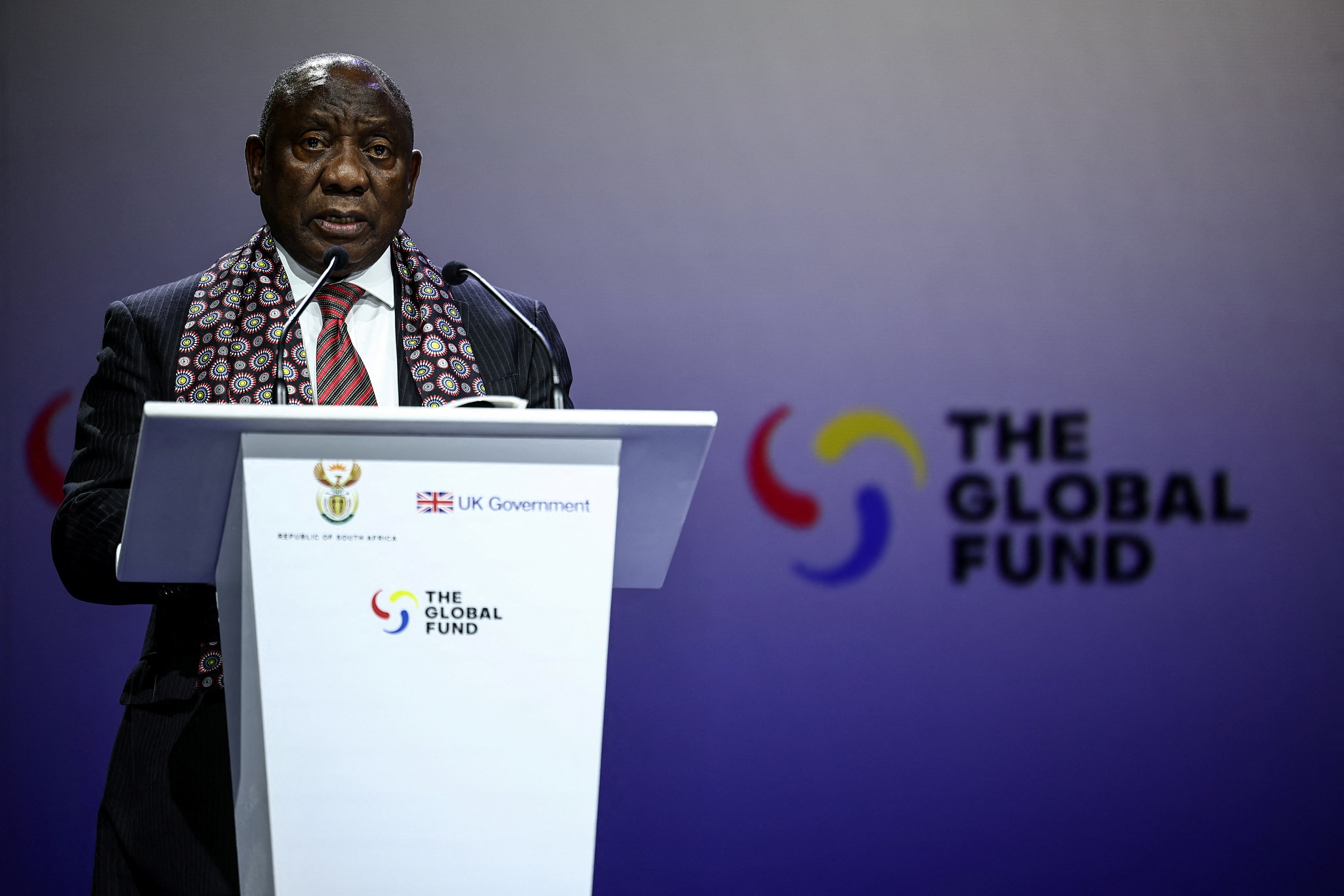 World leaders pledge $11 billion to fight AIDS, malaria and TB