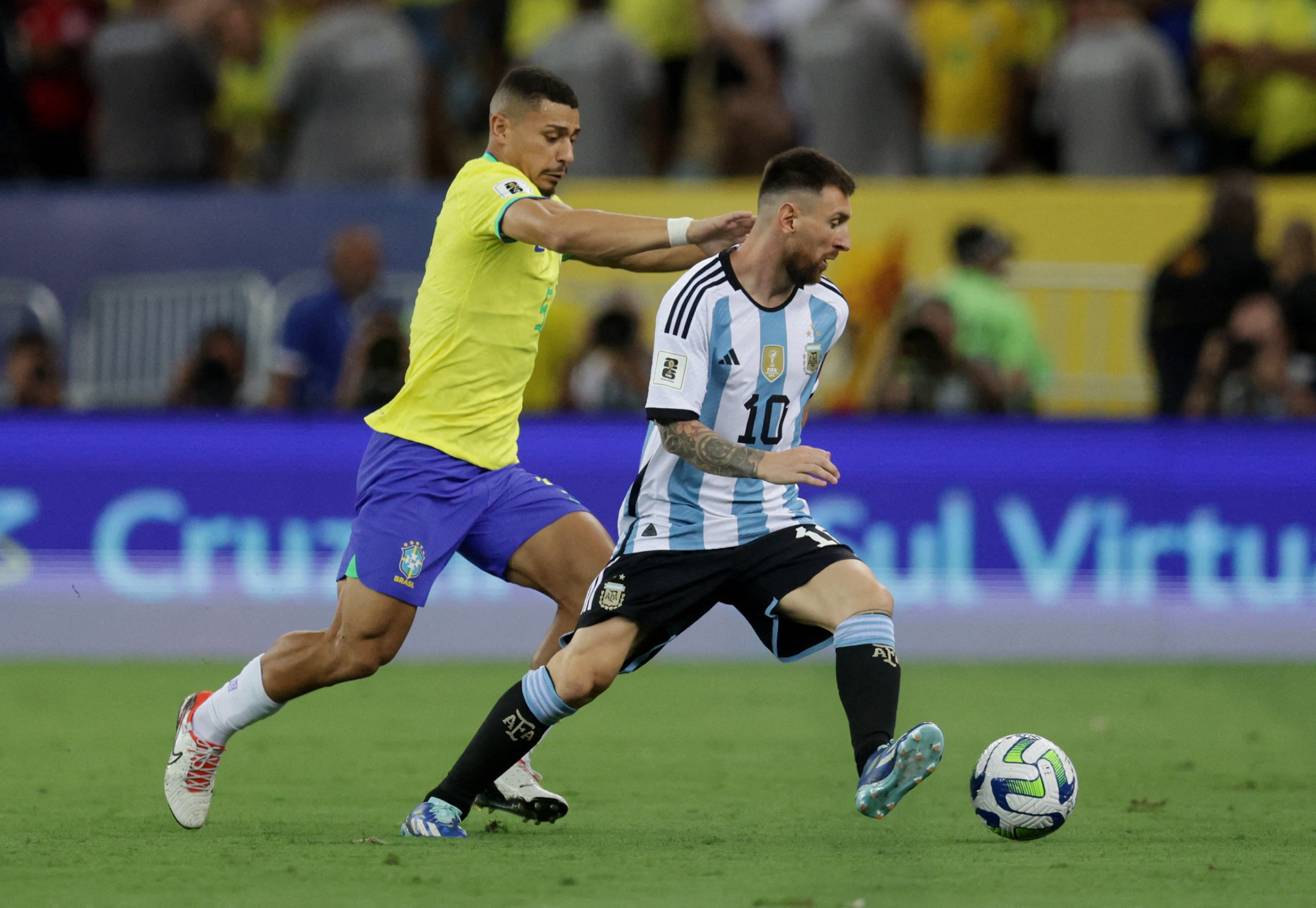 Argentina hand Brazil third straight loss after crowd trouble at