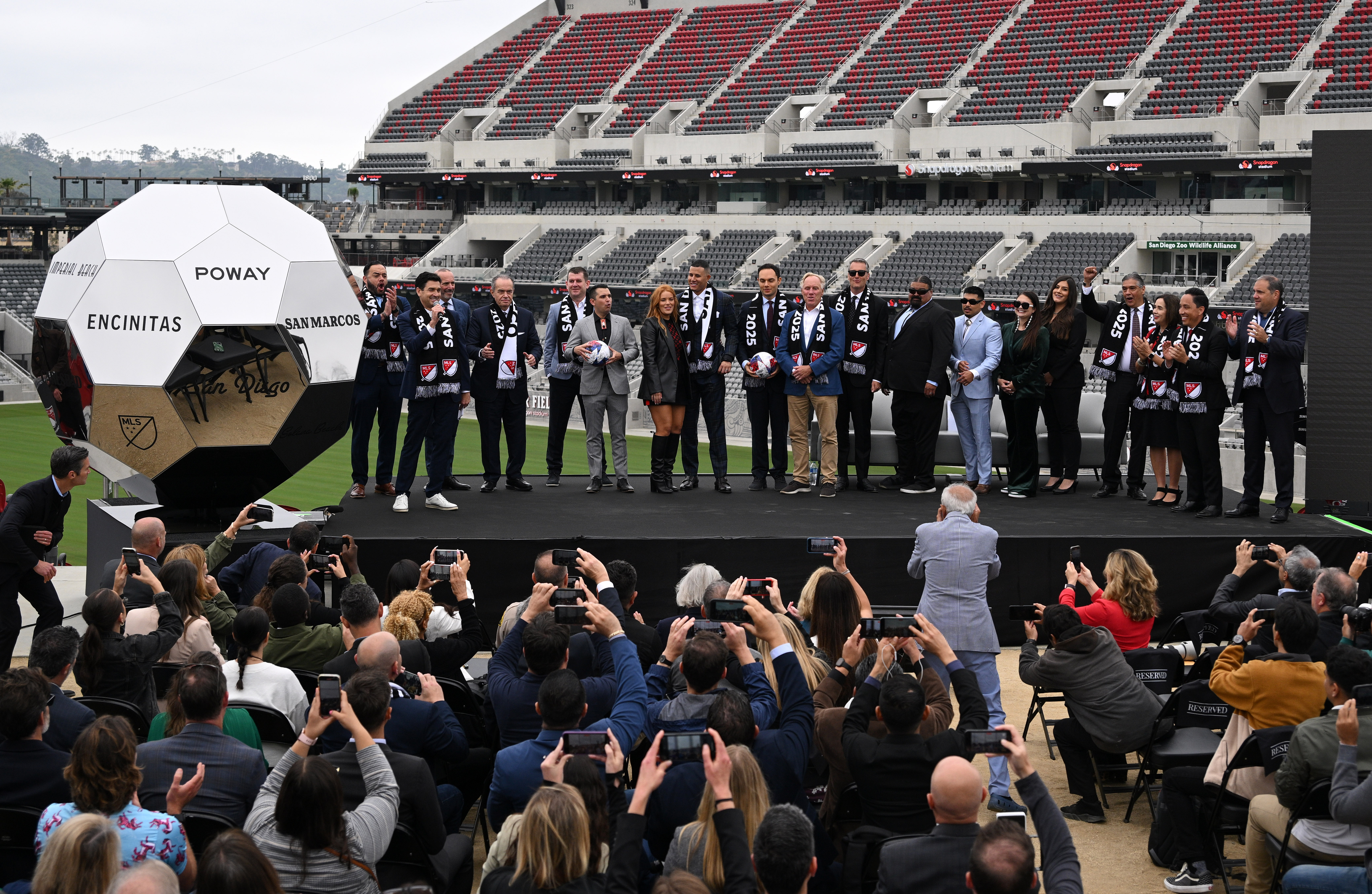 Manny Machado an Investor in MLS Expansion Team in San Diego