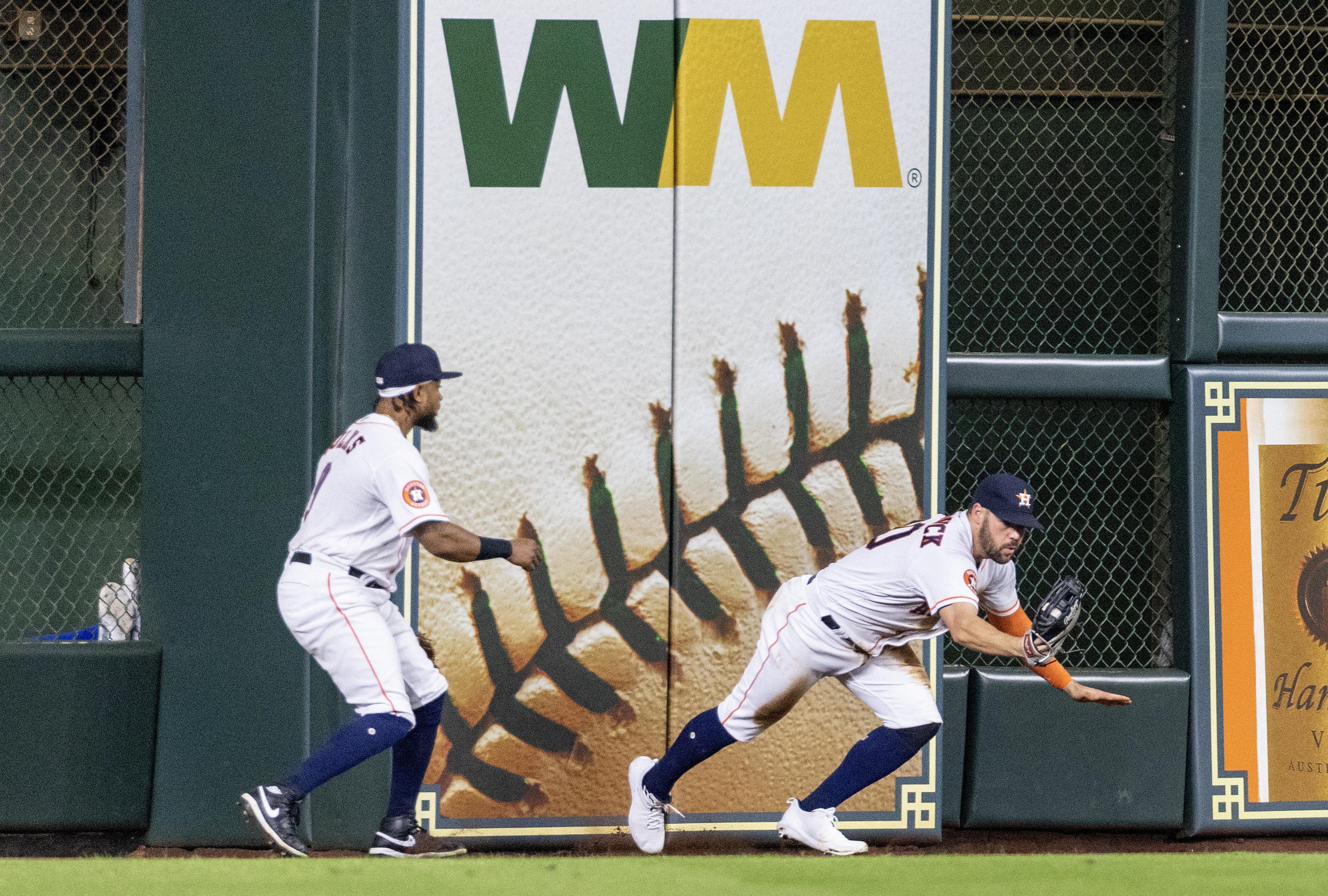 Houston Astros: Cristian Javier adapts against Boston Red Sox