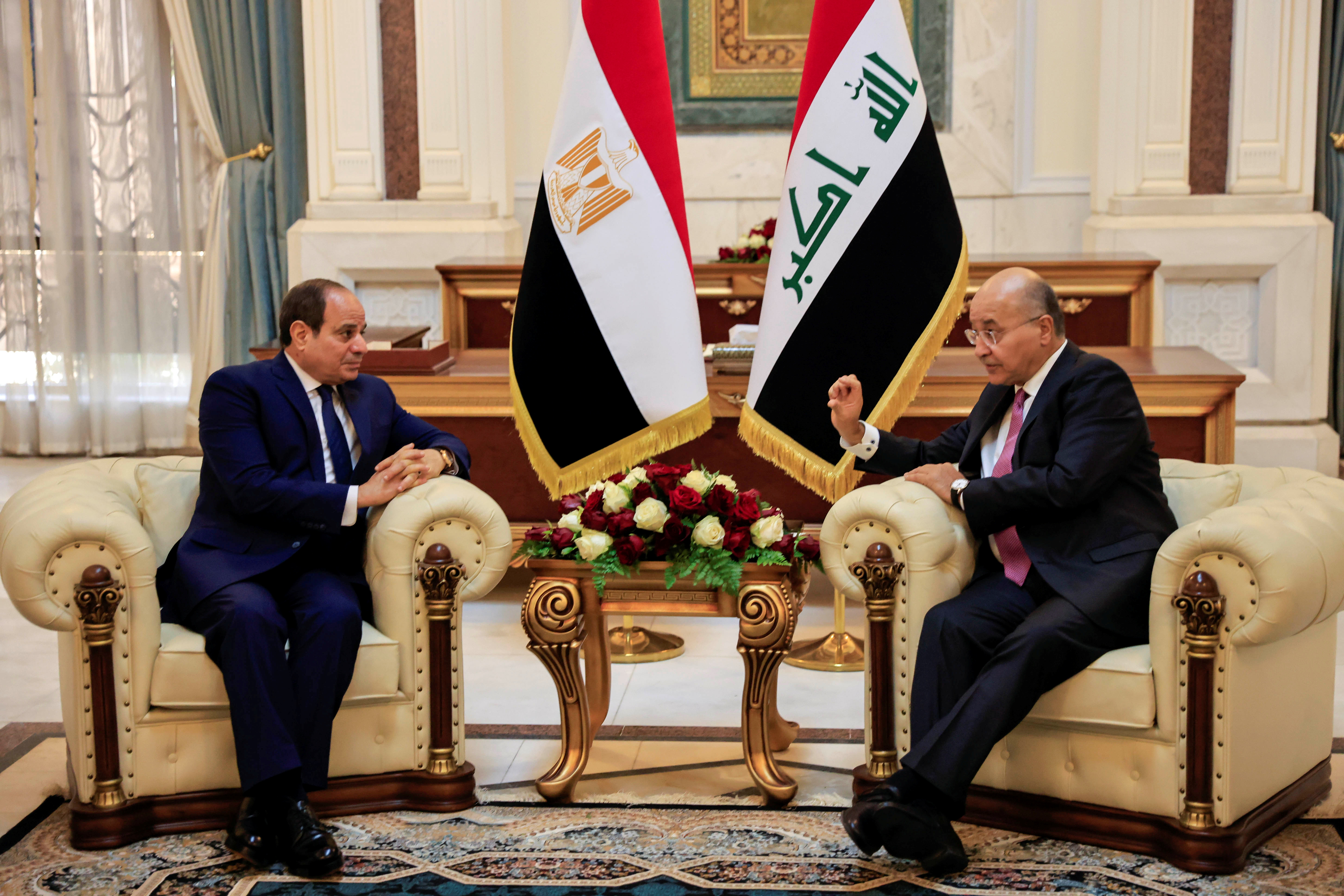 Iraq's President Salih welcomes Egyptian President al-Sisi in Baghdad