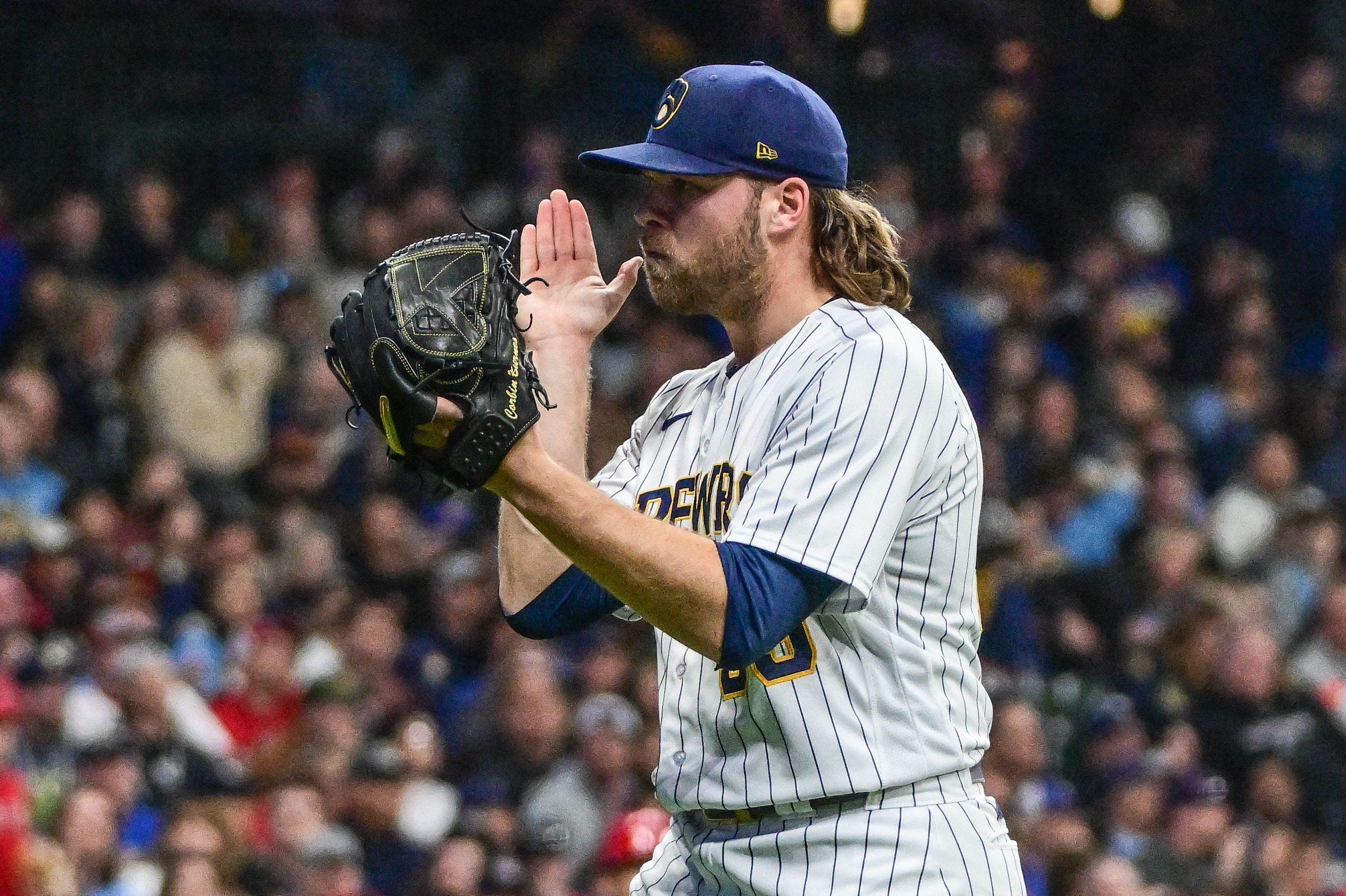 Corbin Burnes ejected after arguing in Brewers win vs. Reds