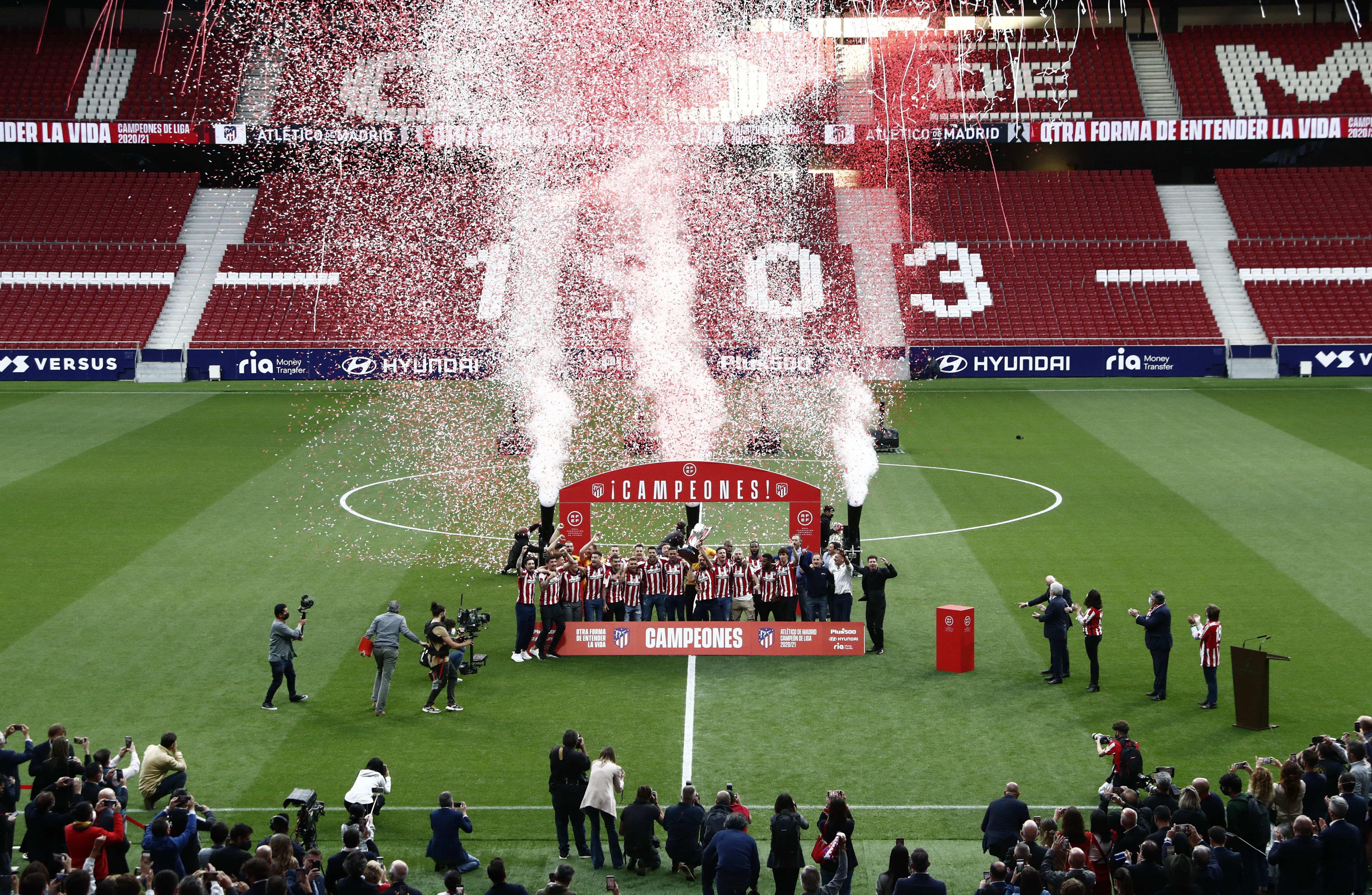 La Liga Santander - Atletico Madrid receive La Liga trophy