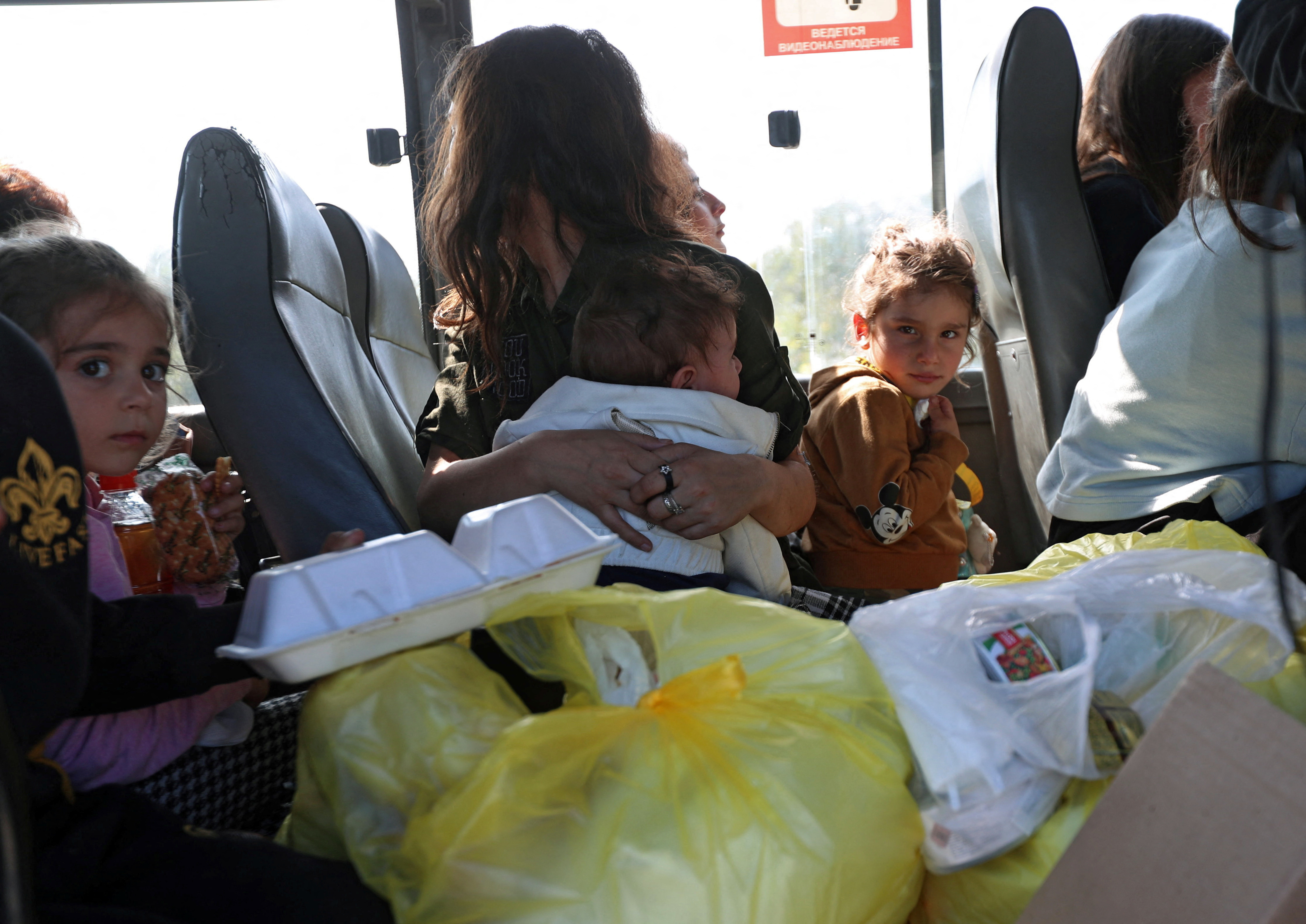 First refugees from Nagorno-Karabakh arrive in Armenia following  Azerbaijan's military offensive