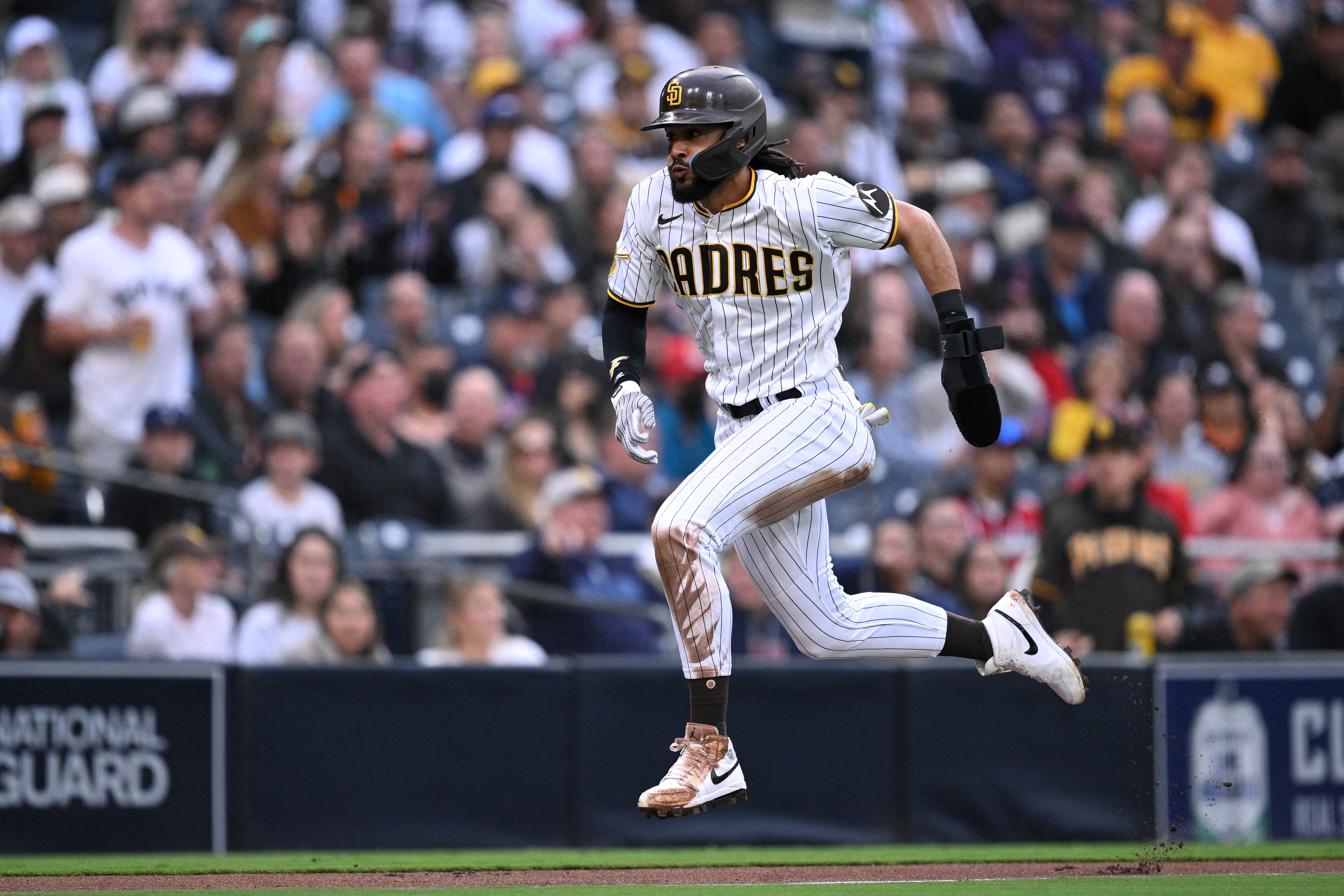 Padres jump on Guardians early, cruise to victory