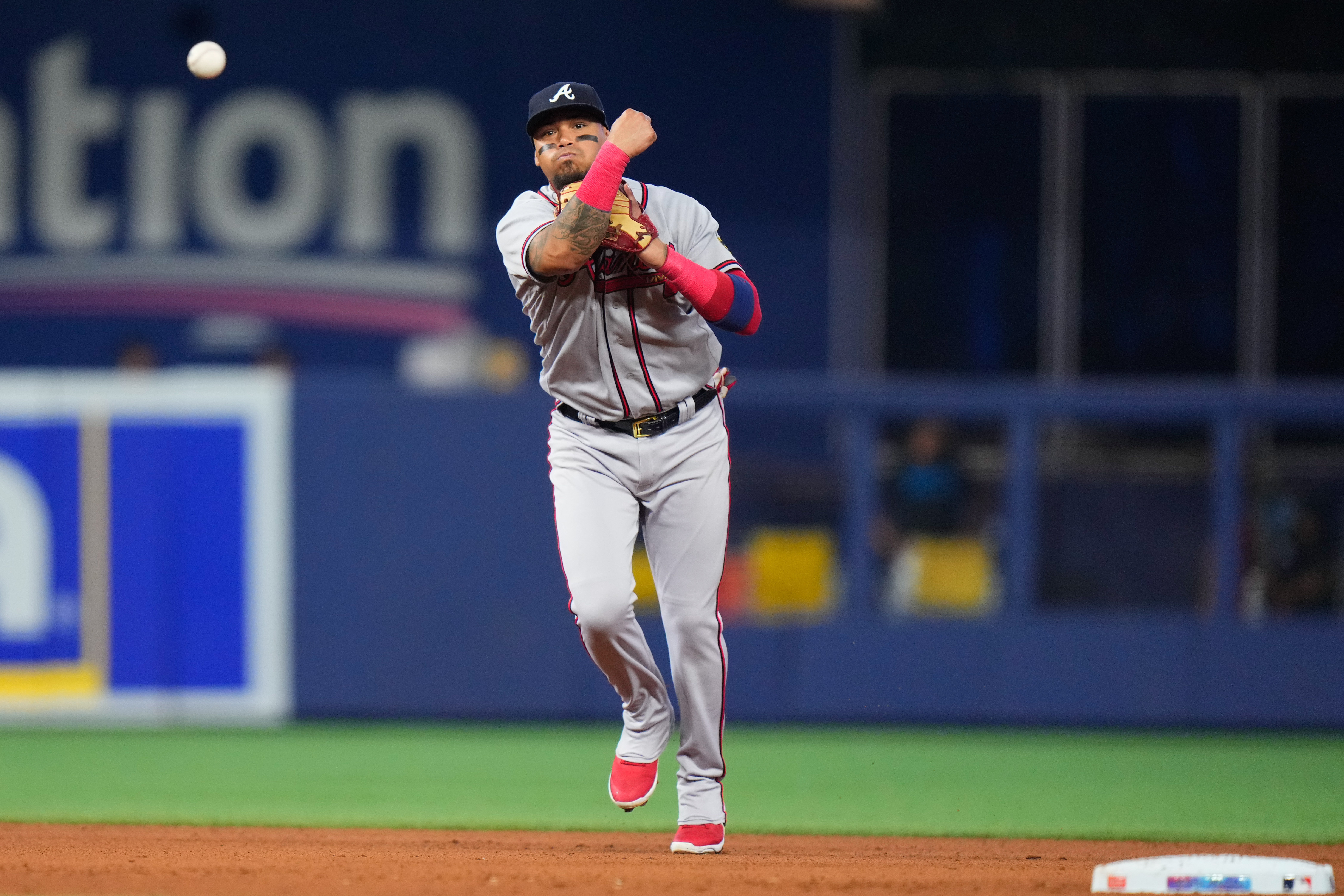 Jazz Chisholm Jr., Marlins slam Braves 16-2 in sweep