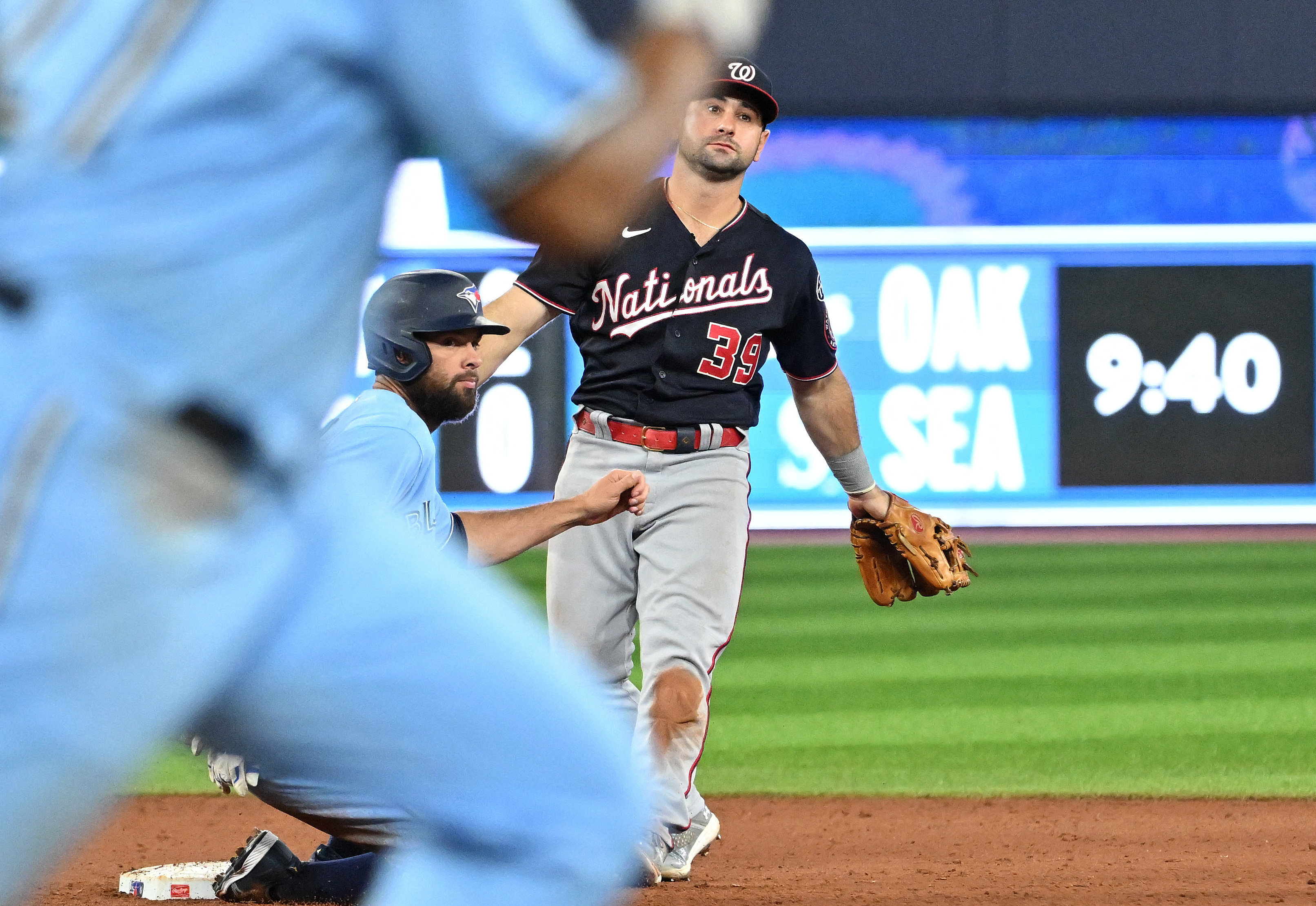 Blue Jays: Danny Jansen's Offensive Resurgence Offers Optimism in 2022