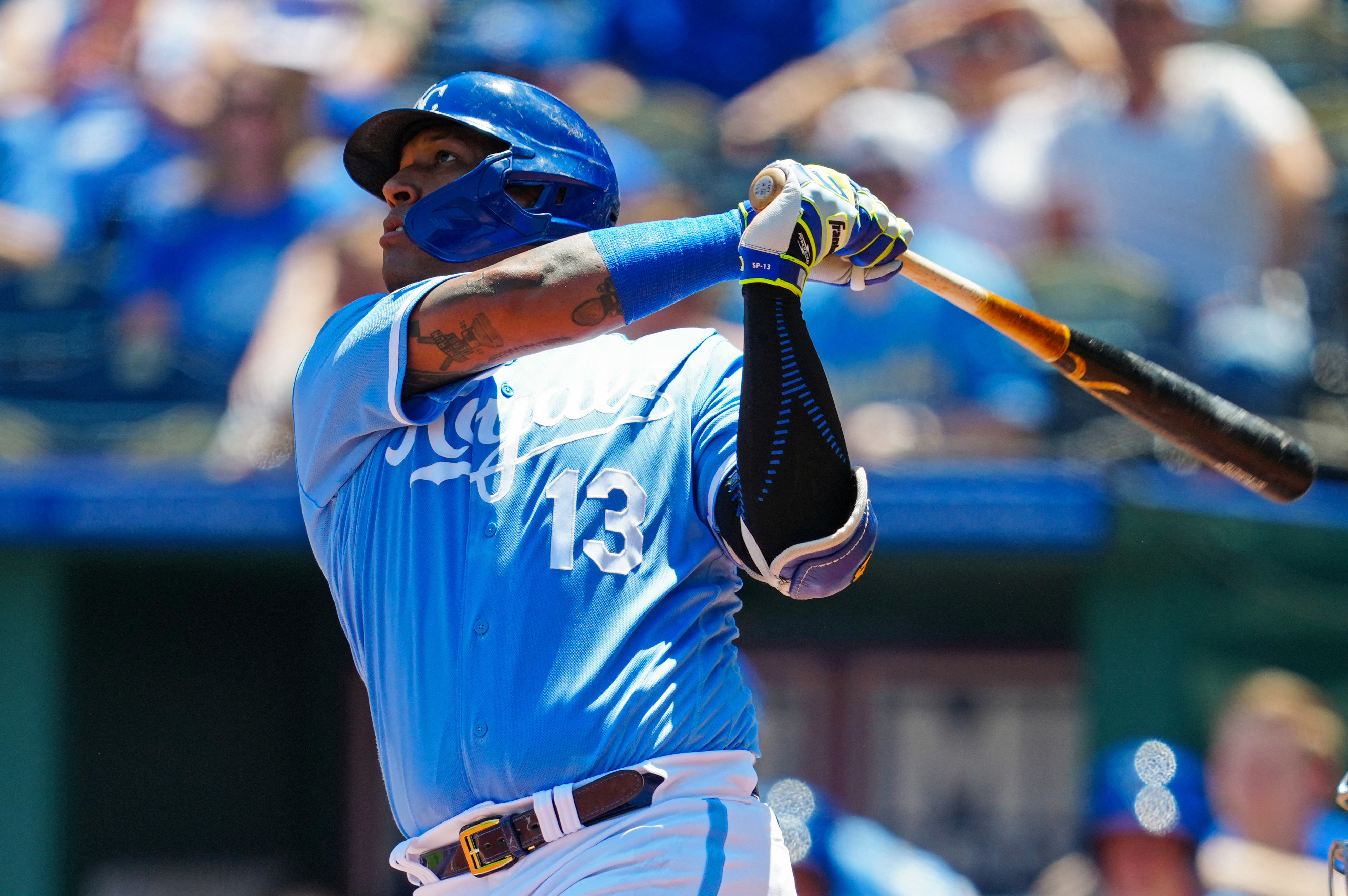 Perez homers to lead Royals past Athletics