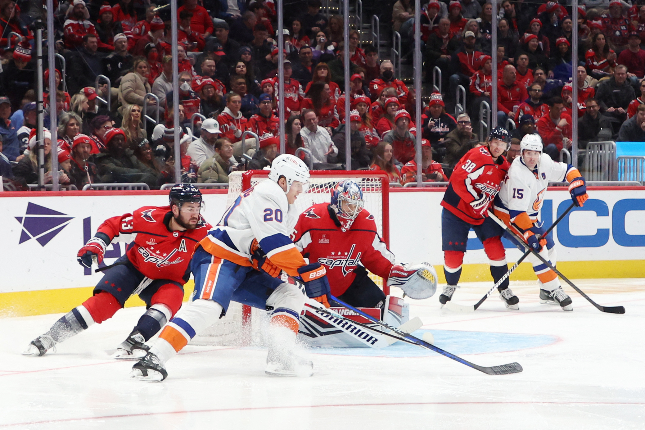 Capitals, Islanders face off after disheartening losses | Reuters