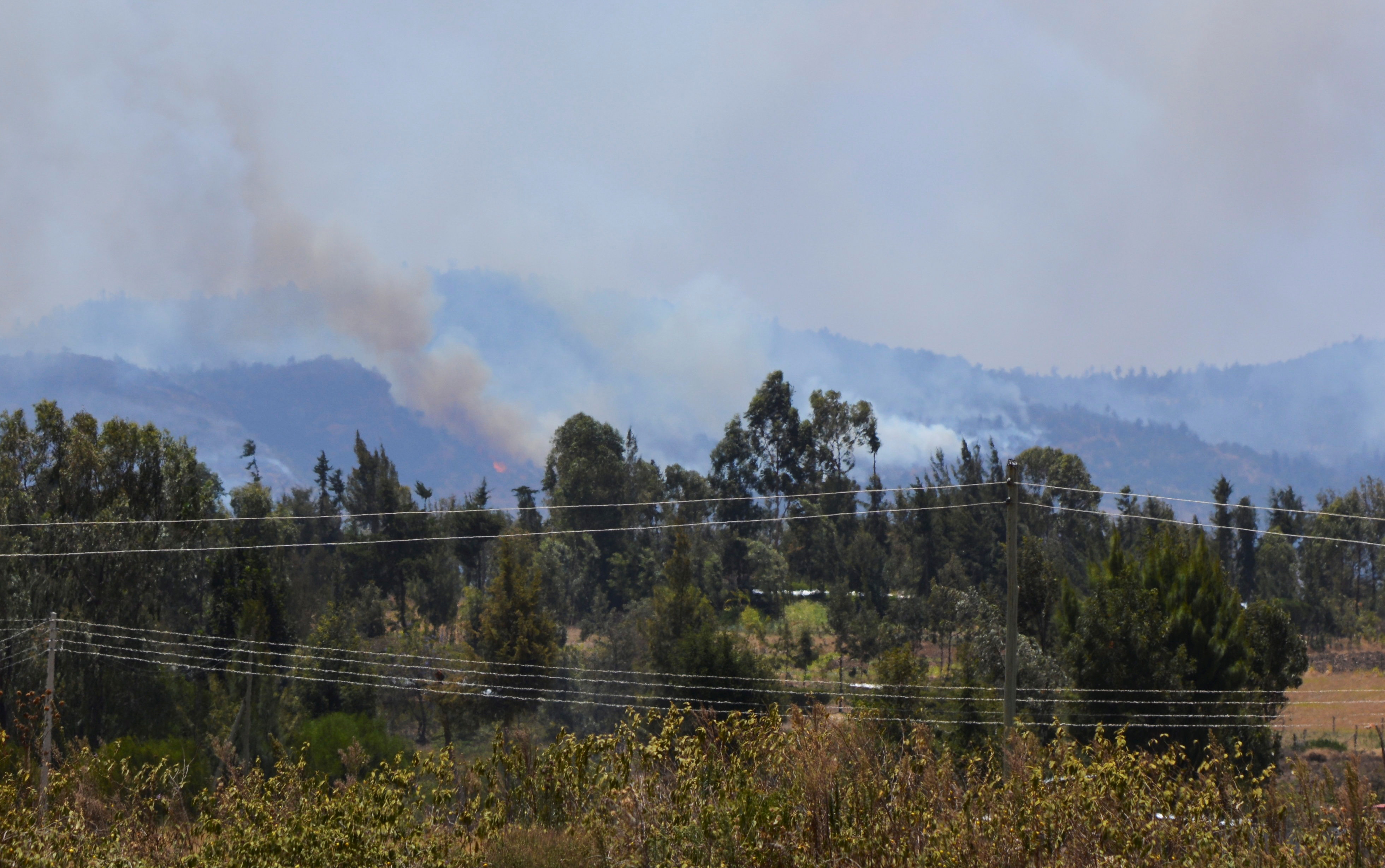 Fire Breaks Out In Kenya During British Military Exercise 