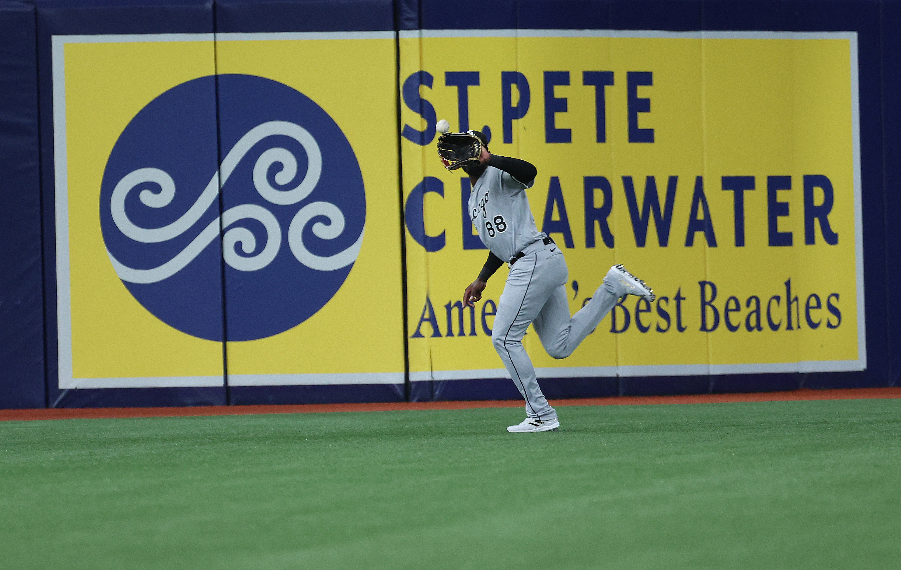 Brandon Lowe's walk-off HR lifts Rays over White Sox