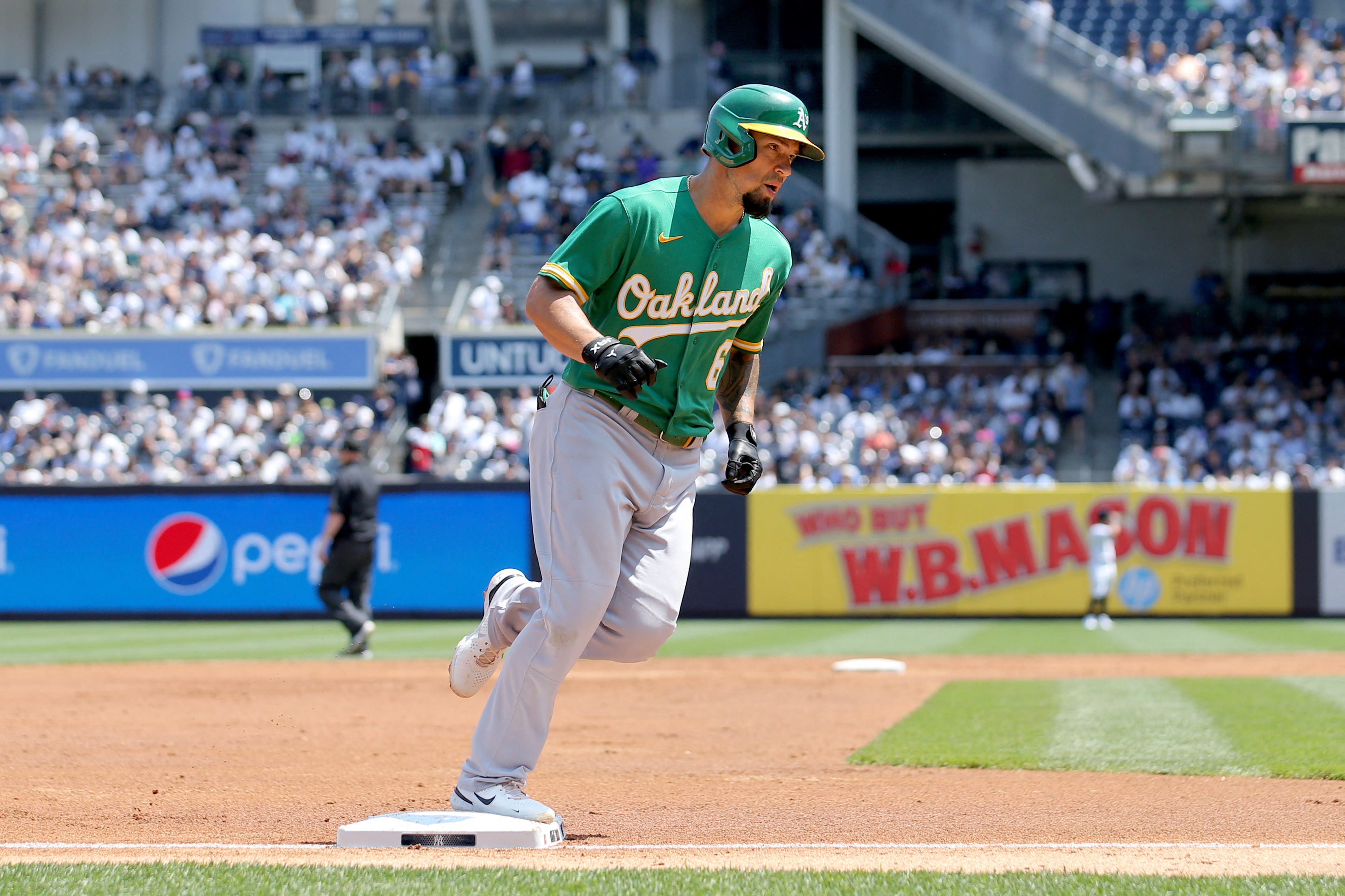 Harrison Bader powers Yankees to sweep of A's