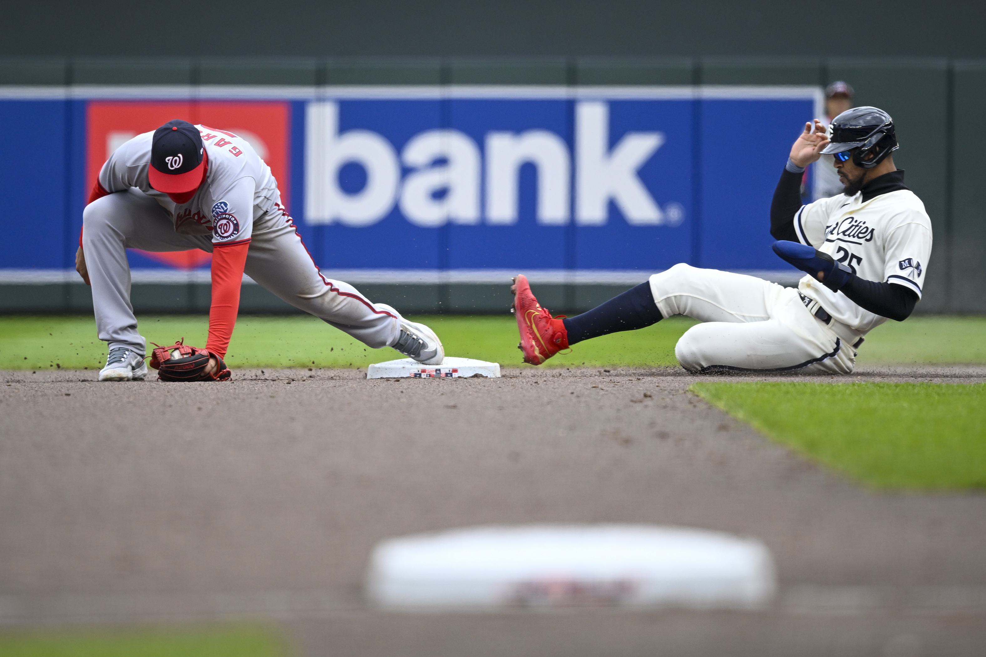 Minnesota Twins are hosting the Washington New York Yankees today