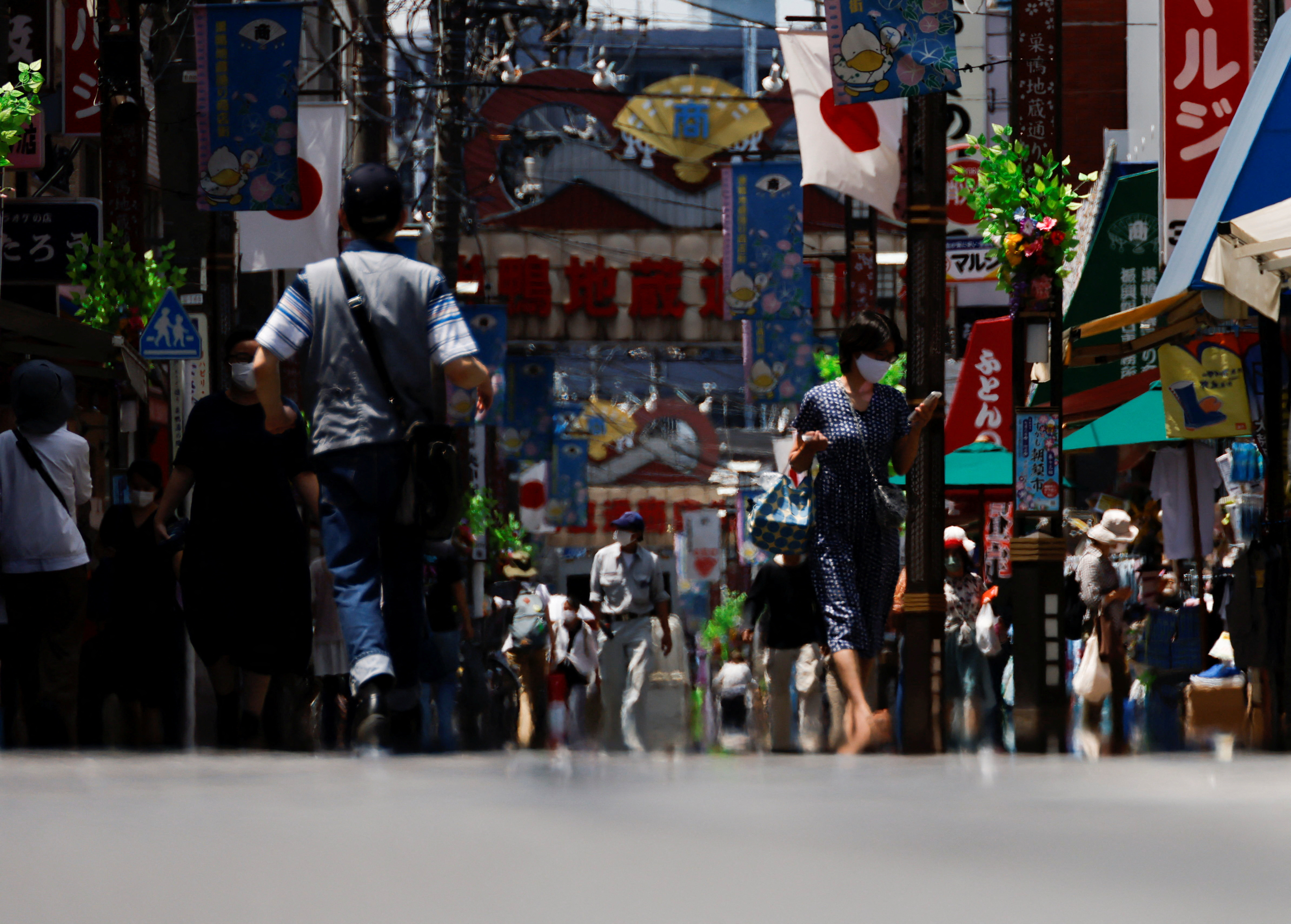 Japan: Tokyo swelters amid worst June heatwave since 1875