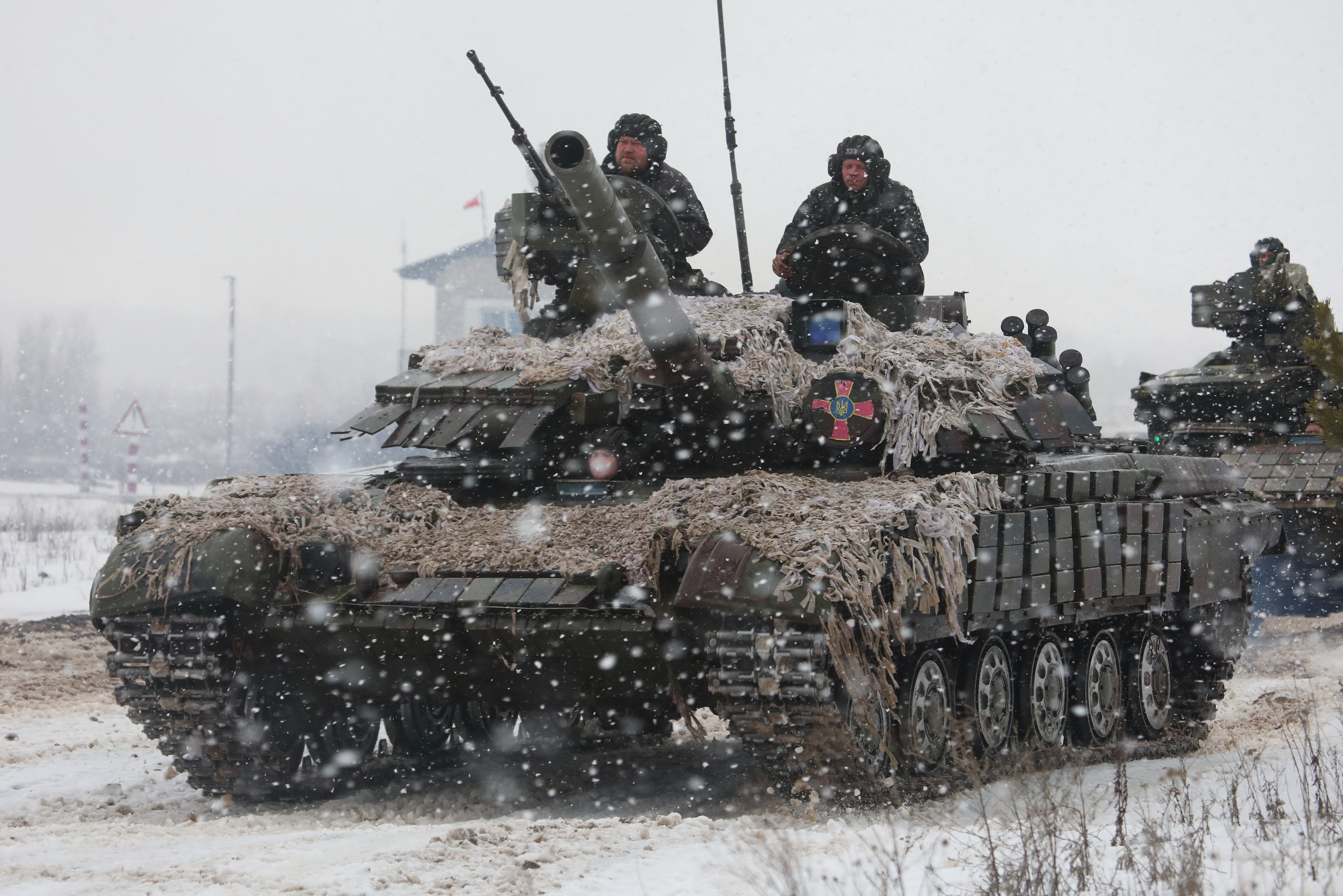 Ukrainian servicemen take part in military drills in Kharkiv region
