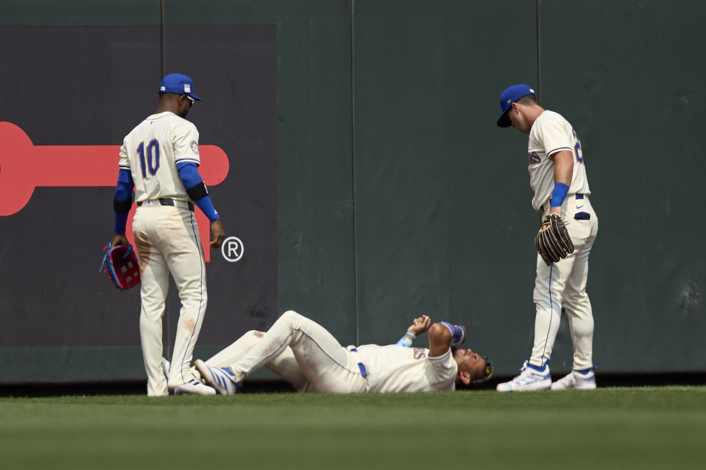 Mariners' Julio Rodriguez Suffers Ankle Sprain, Deemed Day-to-day | Reuters