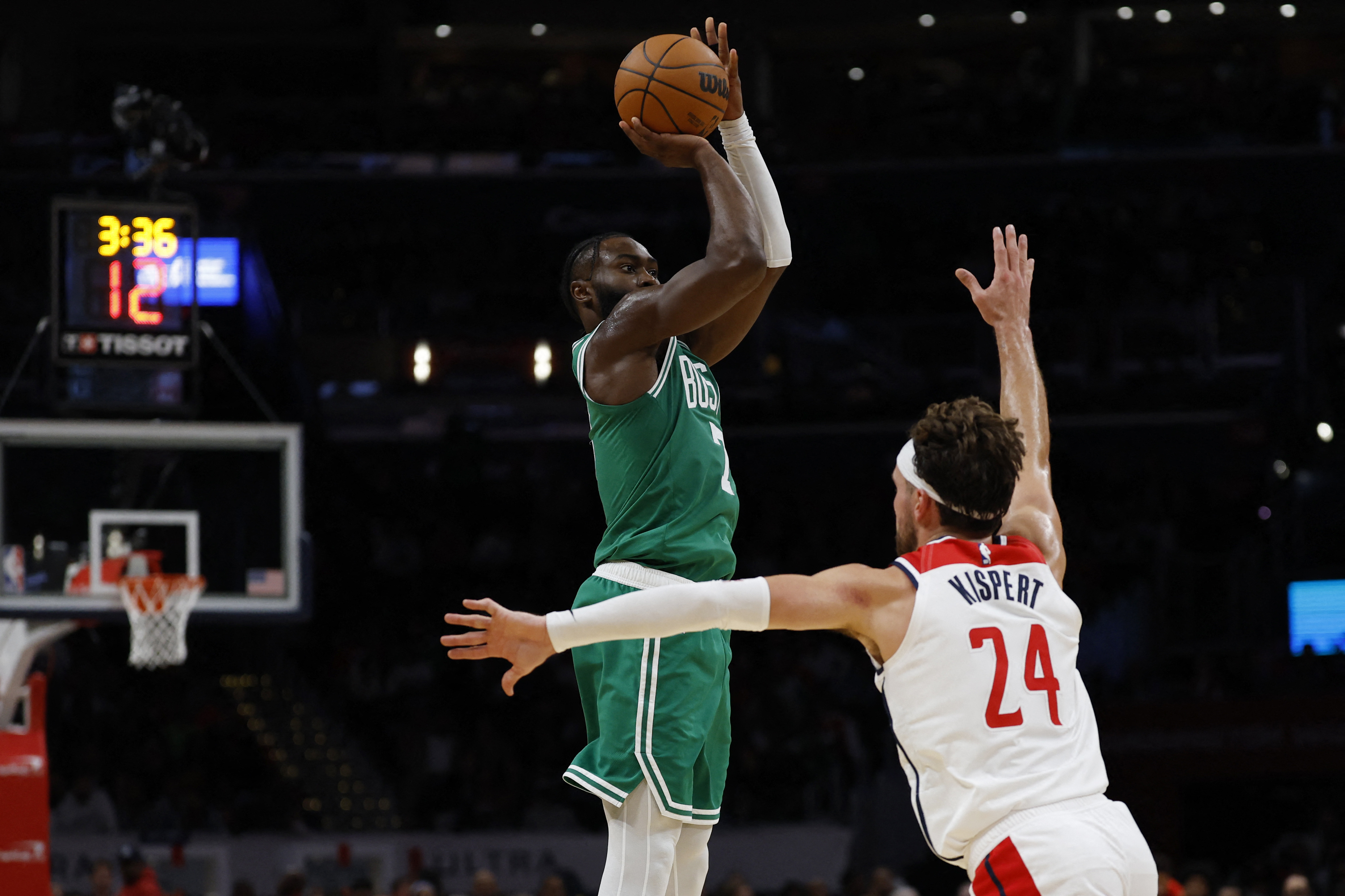 Jaylen Brown, Jayson Tatum carry Celtics to rout of Wizards | Reuters