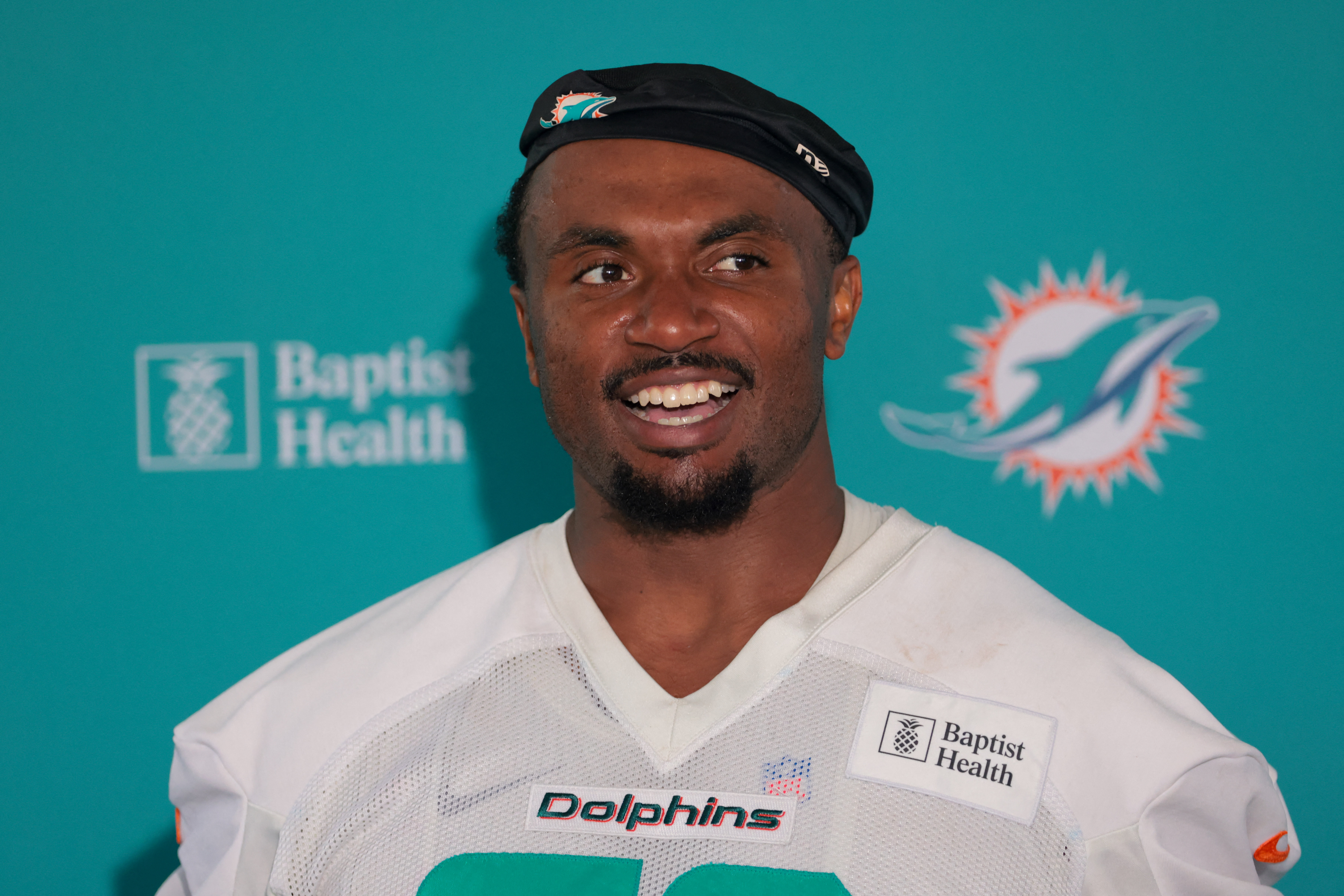 スポーツ選手 wwf series3/d Dolphins activate TE Darren Waller, OL Austin Jackson off IR | Reuters