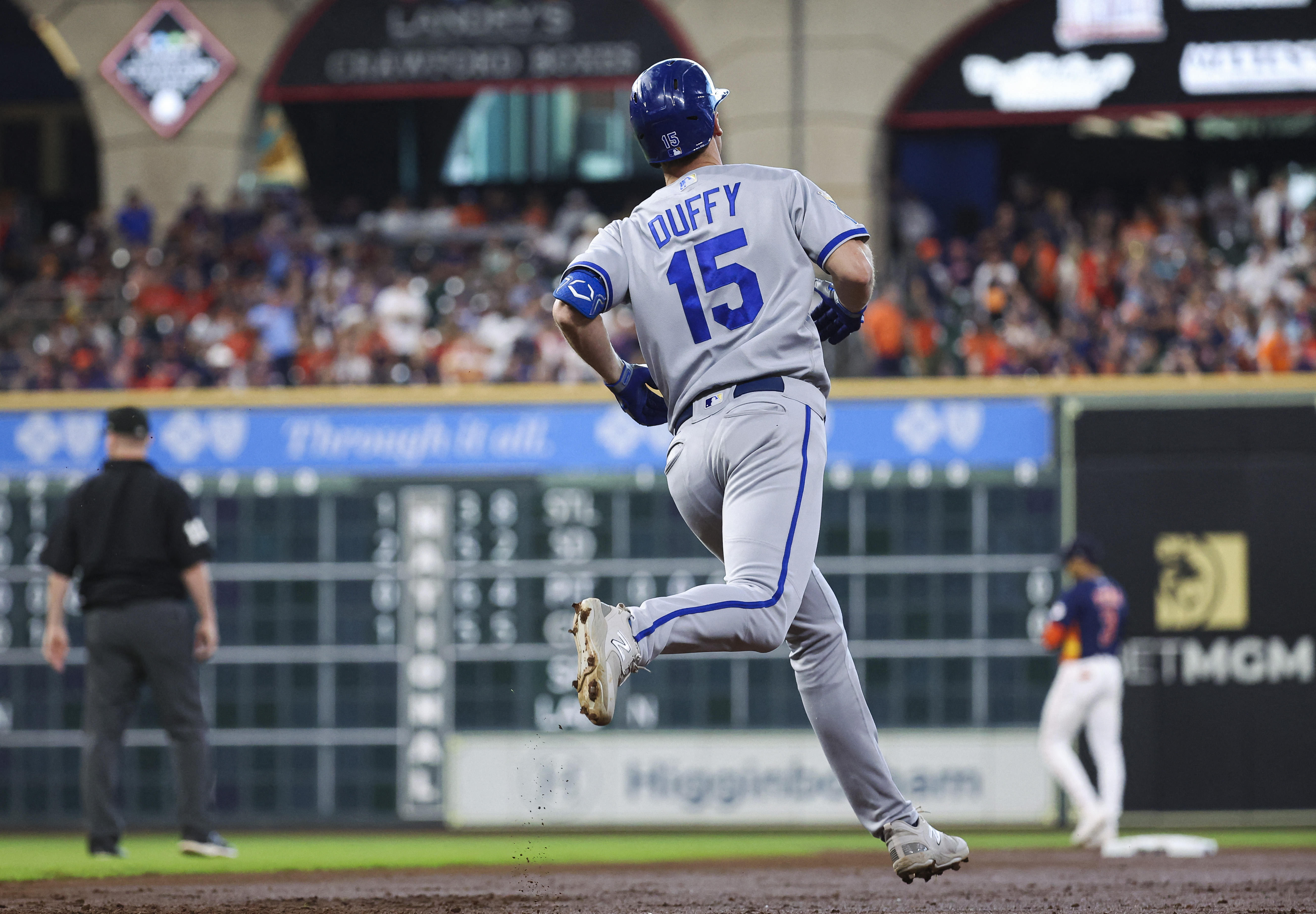 Astros slump continues with sweep by Royals; Houston clinging to