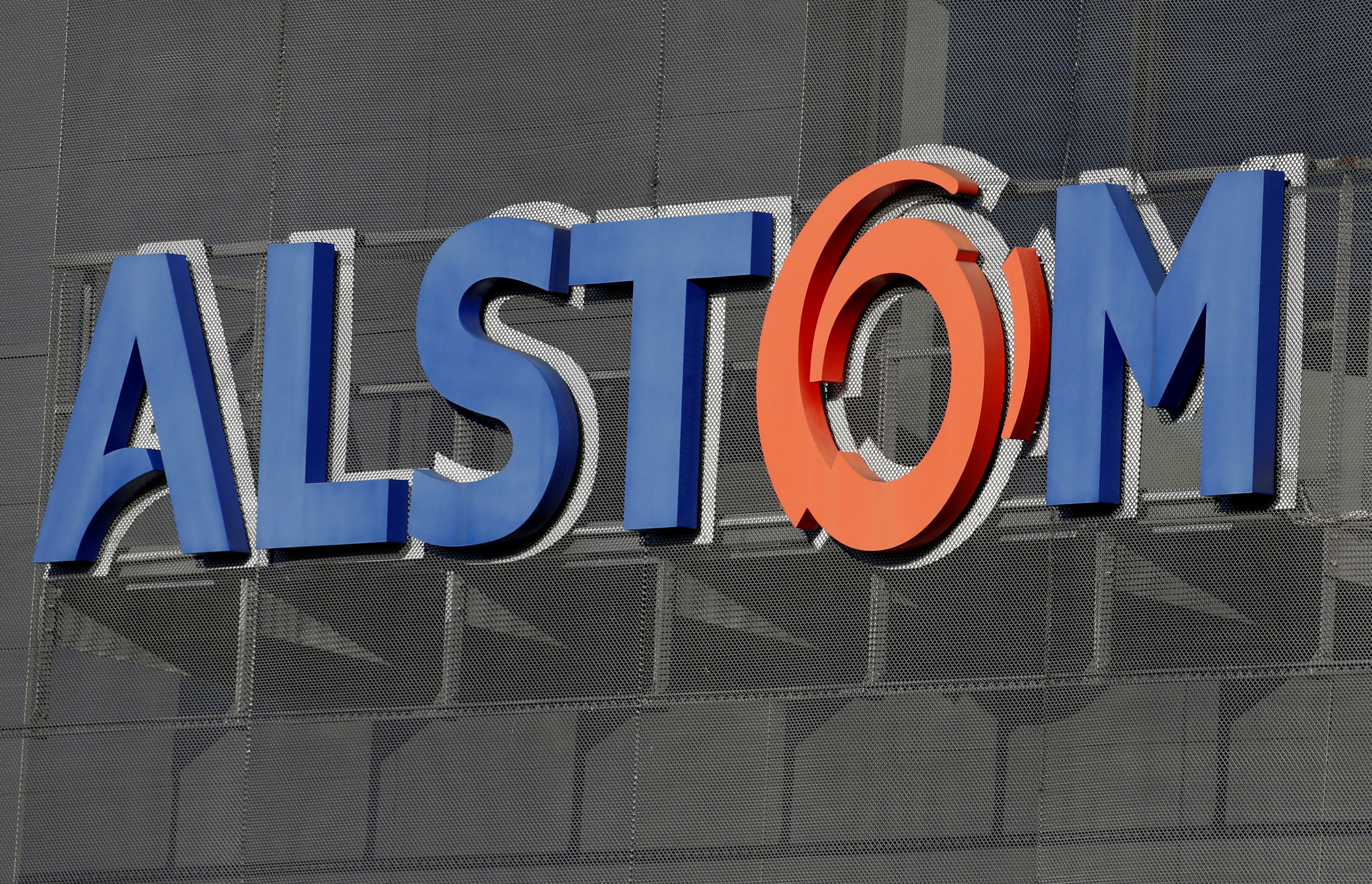 Photo d'archives du logo d'Alstom