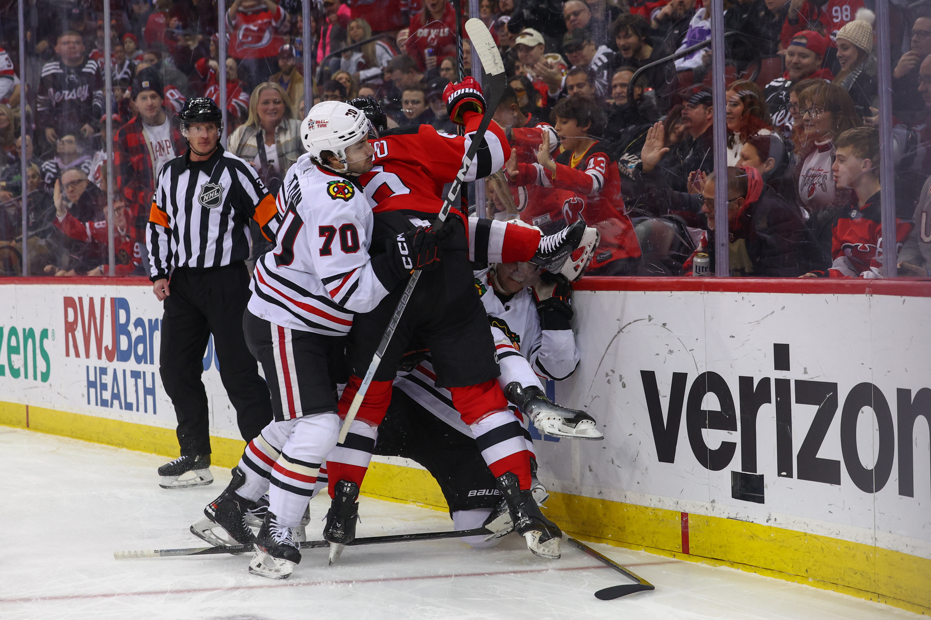 Streaking Devils Continue Blackhawks' Misery With 4-2 Win | Reuters