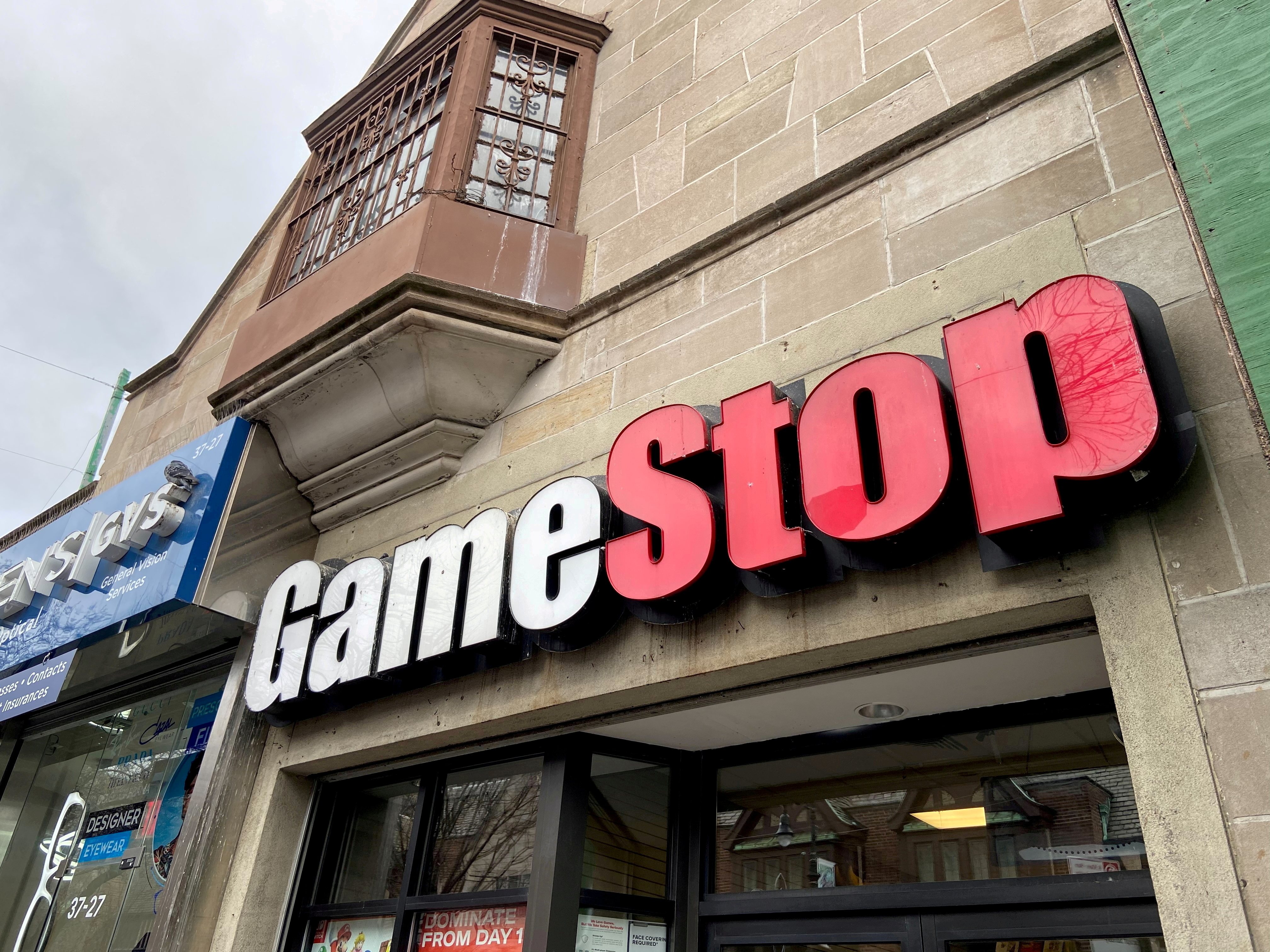 A GameStop store is seen in the Jackson Heights neighborhood of New York City, New York, U.S. January 27, 2021.  REUTERS/Nick Zieminski