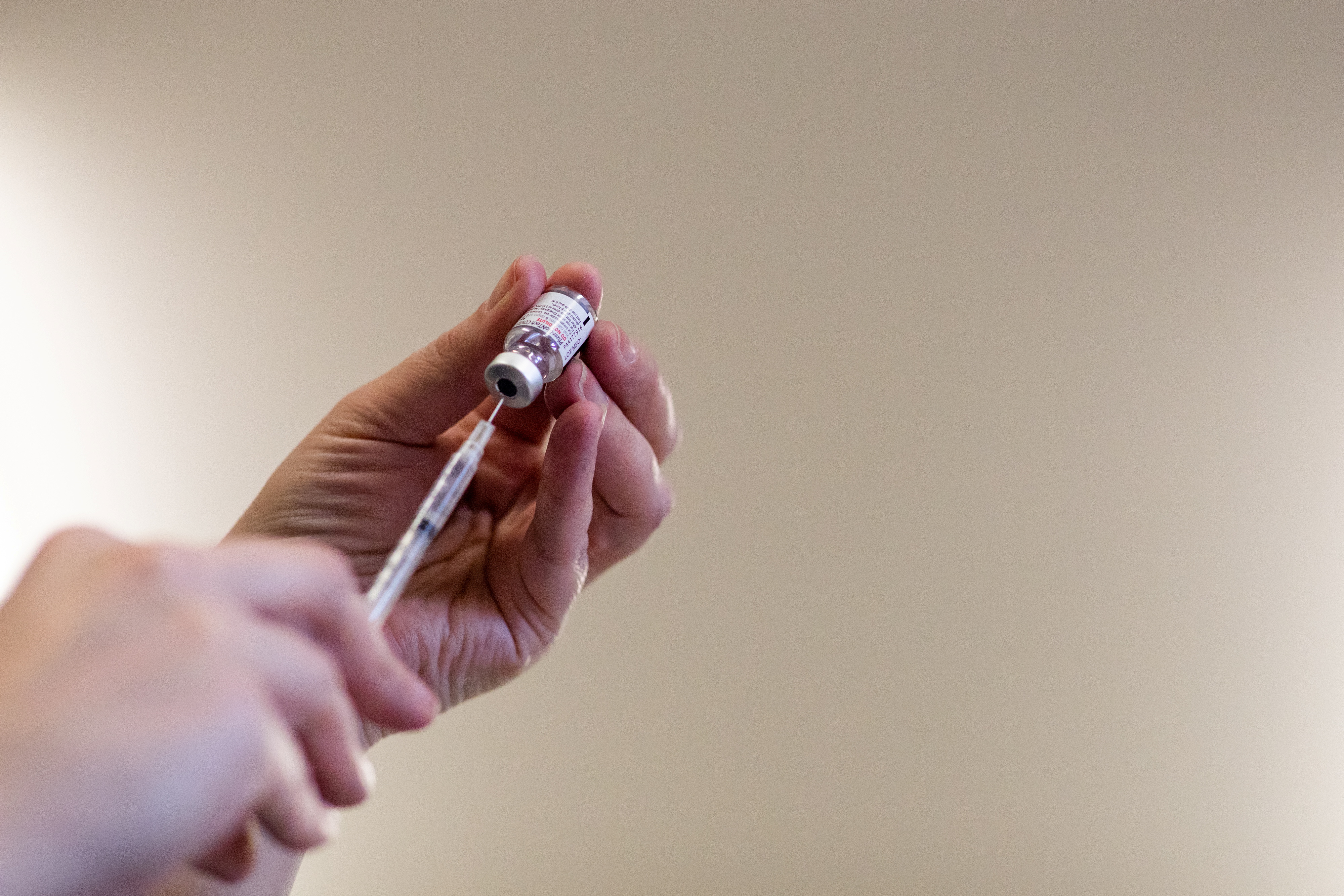 High Blood Thickness Ups Coronavirus Death Risk; Few Problems with Flu-Coronavirus Vaccines Together