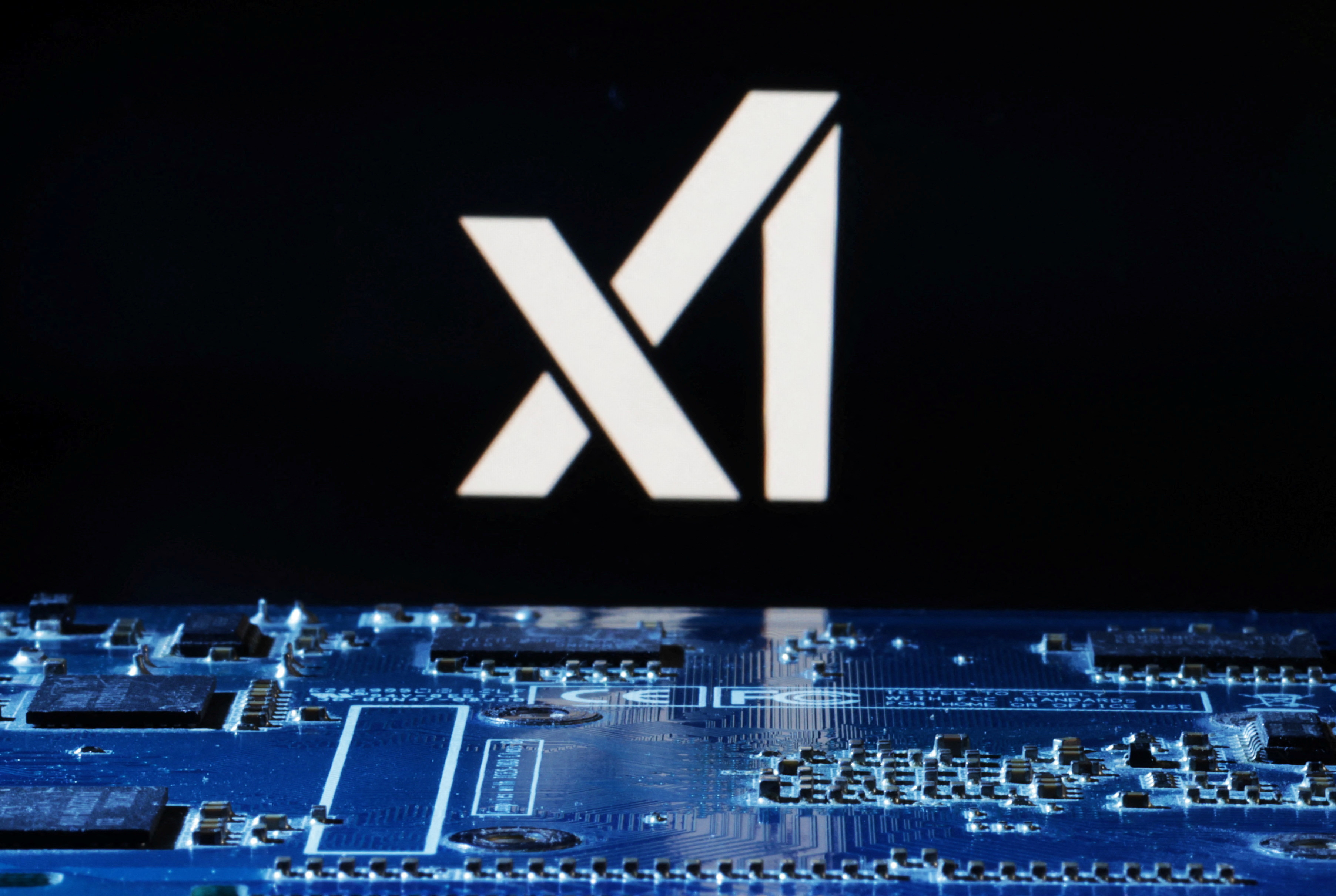 Elon Musk Takes Another Swing At OpenAI Makes XAI s Grok Chatbot Open Elon Musk Takes Another Swing At OpenAI Makes XAI s Grok Chatbot Open