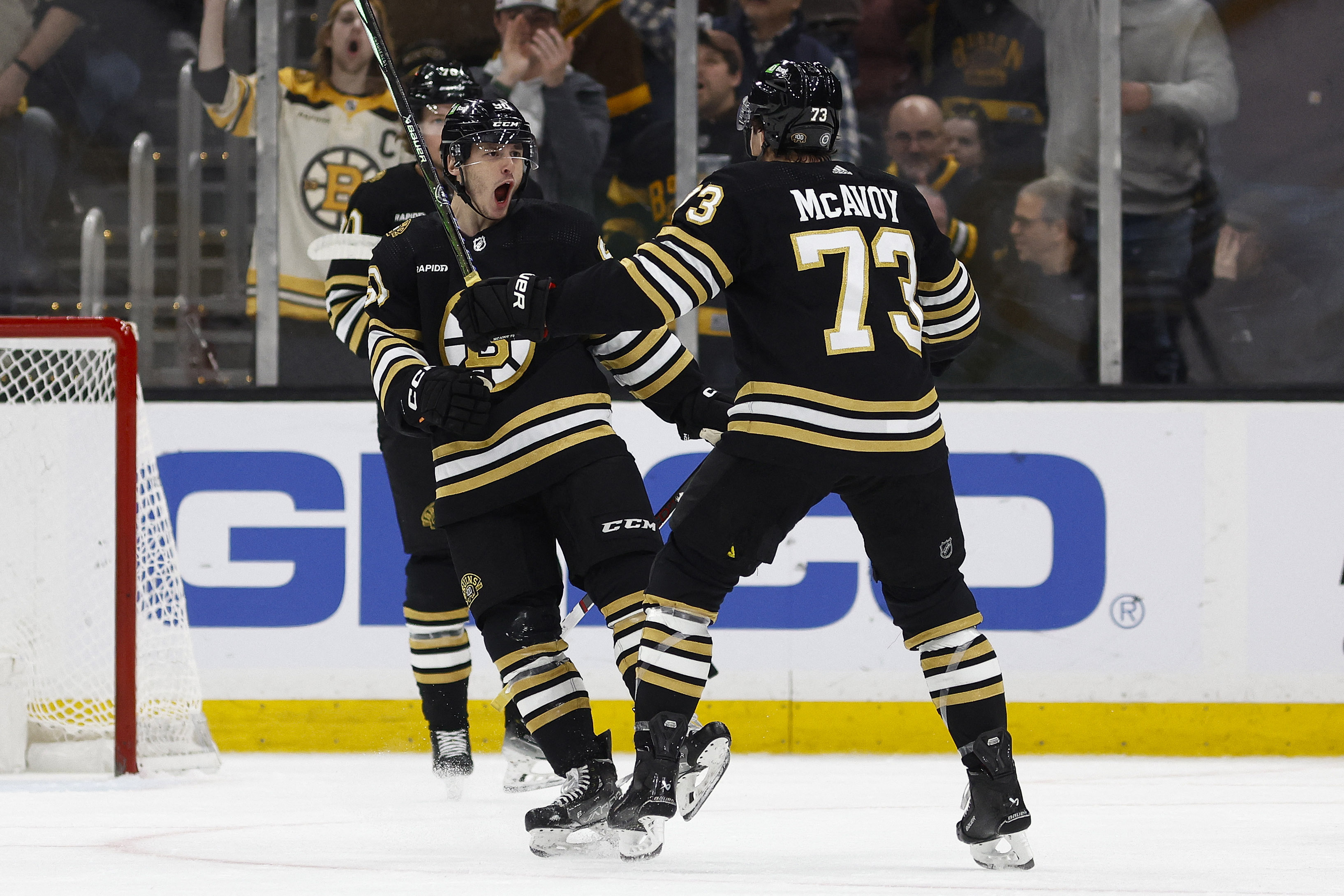 Kings, Brandt Clarke score late OT goal to down Bruins | Reuters