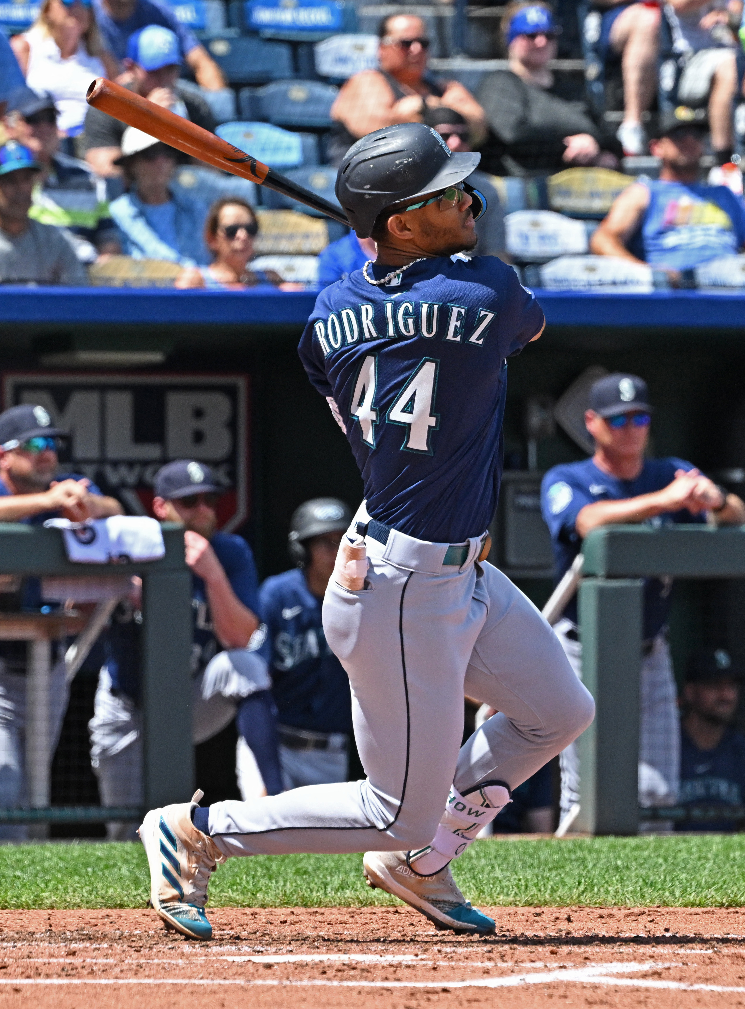 Rodriguez has 5 hits, 5 RBIs and go-ahead 3-run shot in the eighth as  Mariners beat Royals 6-4