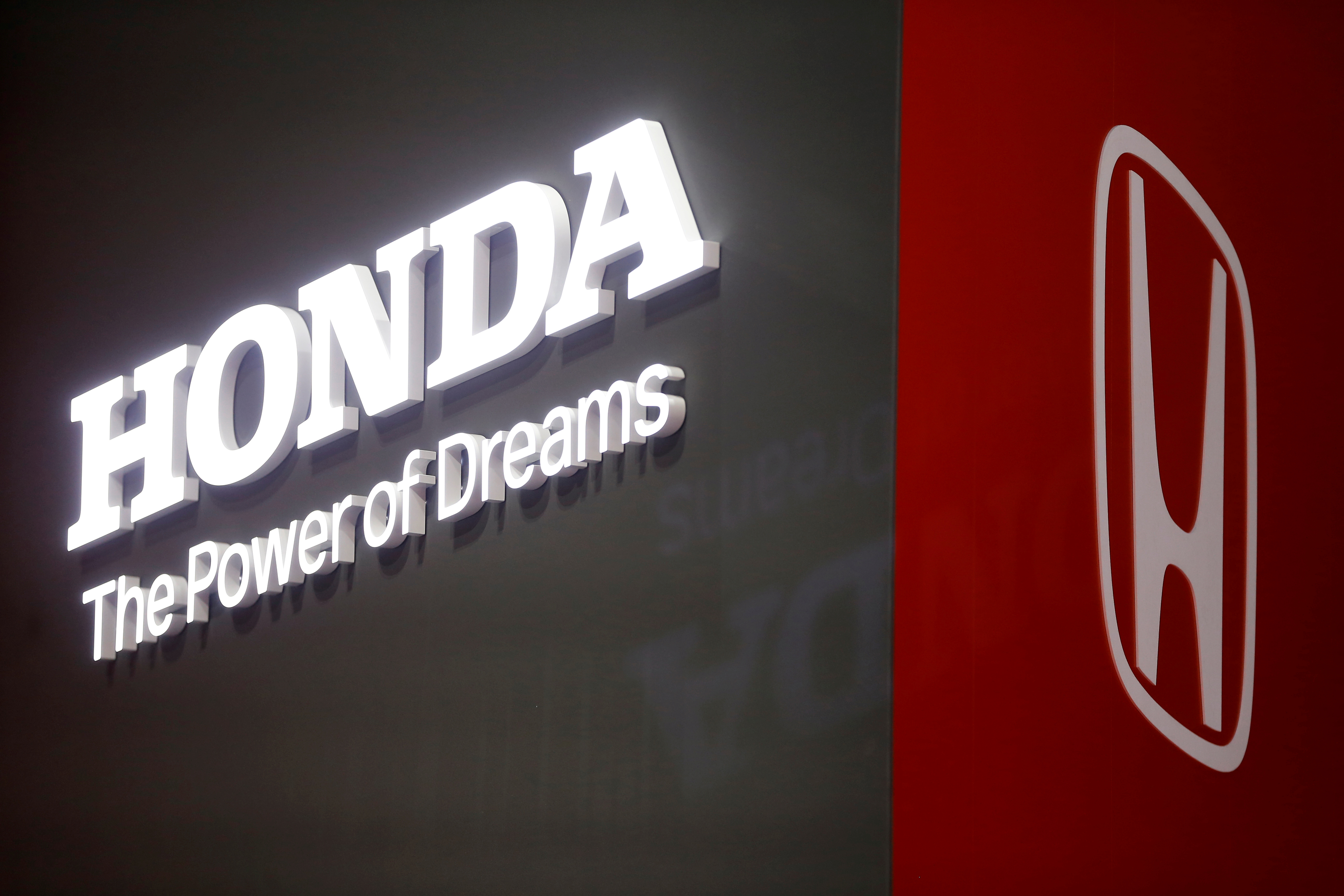 UPDATE 1-ホンダと米GM、北米で提携強化 車台共有などでコスト削減