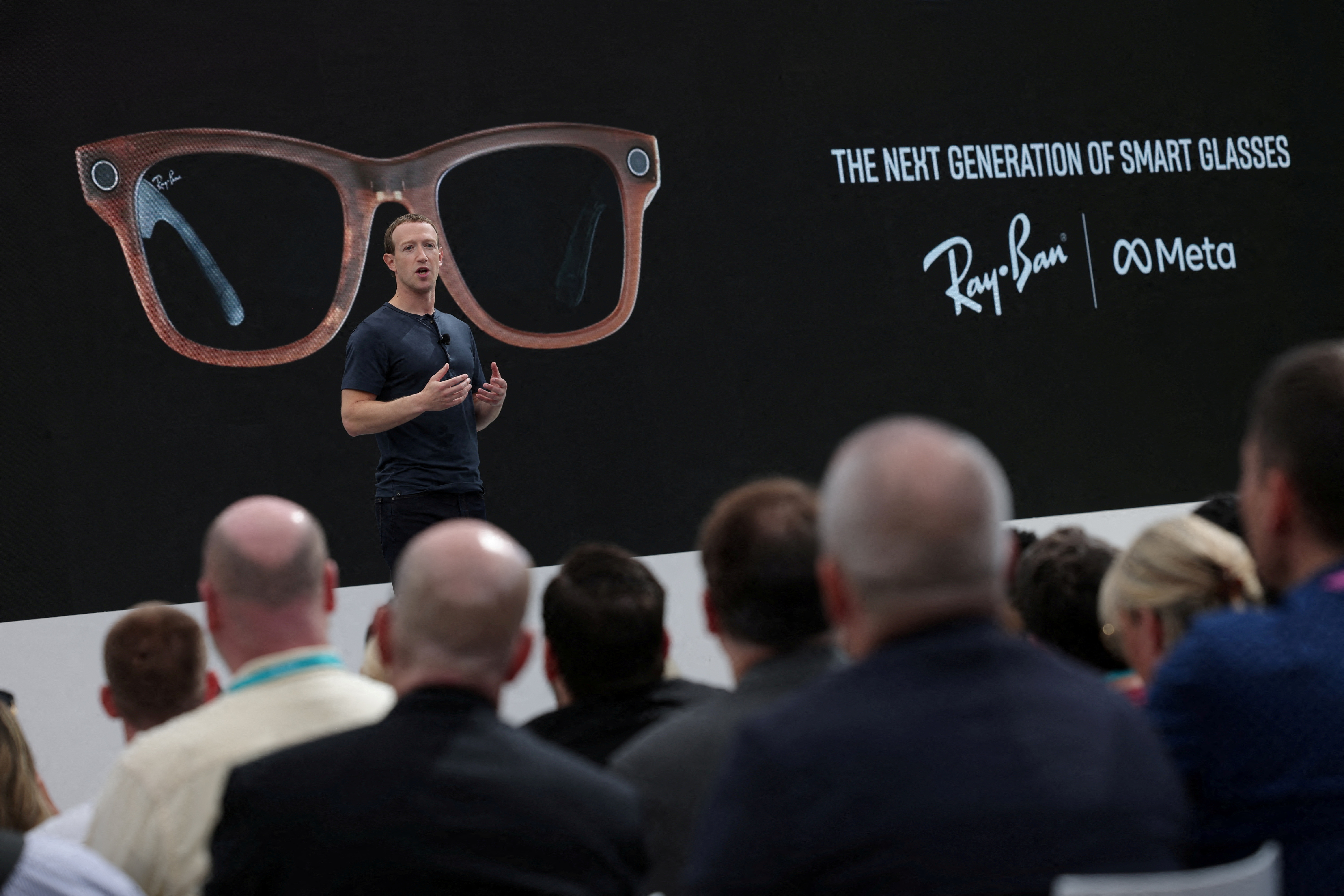 Meta presenta i nuovi occhiali intelligenti Ray-Ban Meta Smart Glasses