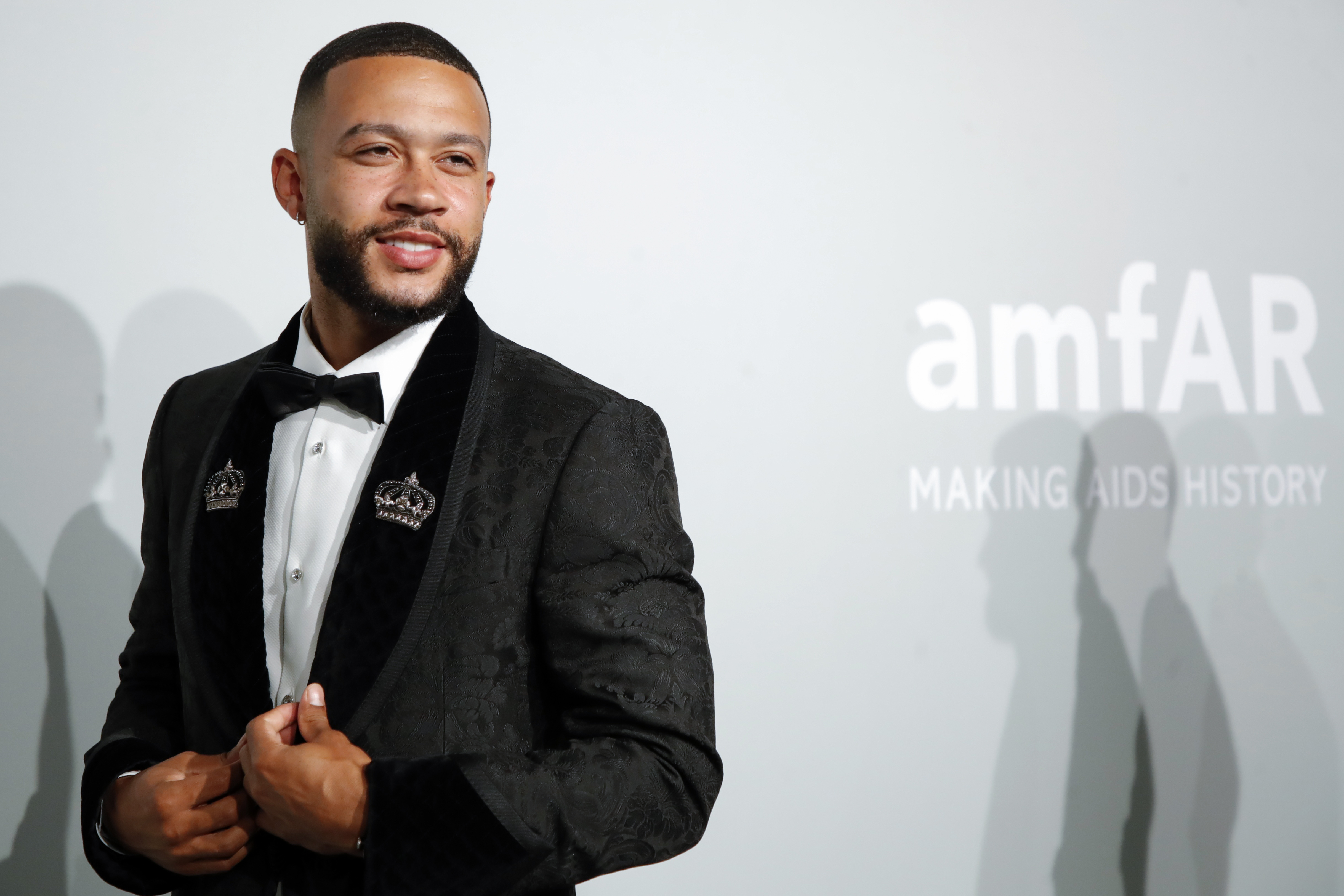 Cannes - France Screening Memphis Depay on the red carpet