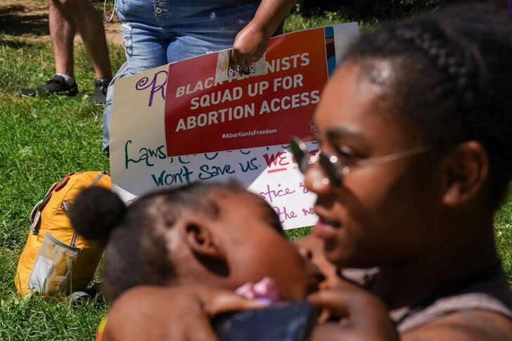 Experts Say, Roe v Wade Ruling Disproportionately Hurts Black Women and Other Women of Color