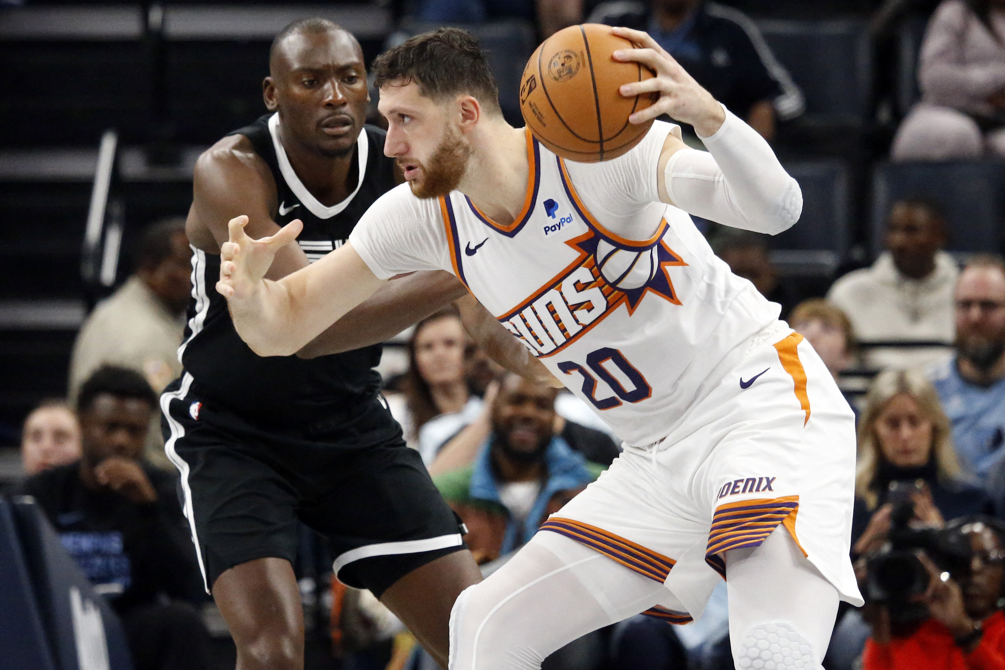 Devin Booker's 40 points propels Suns past Grizzlies Reuters