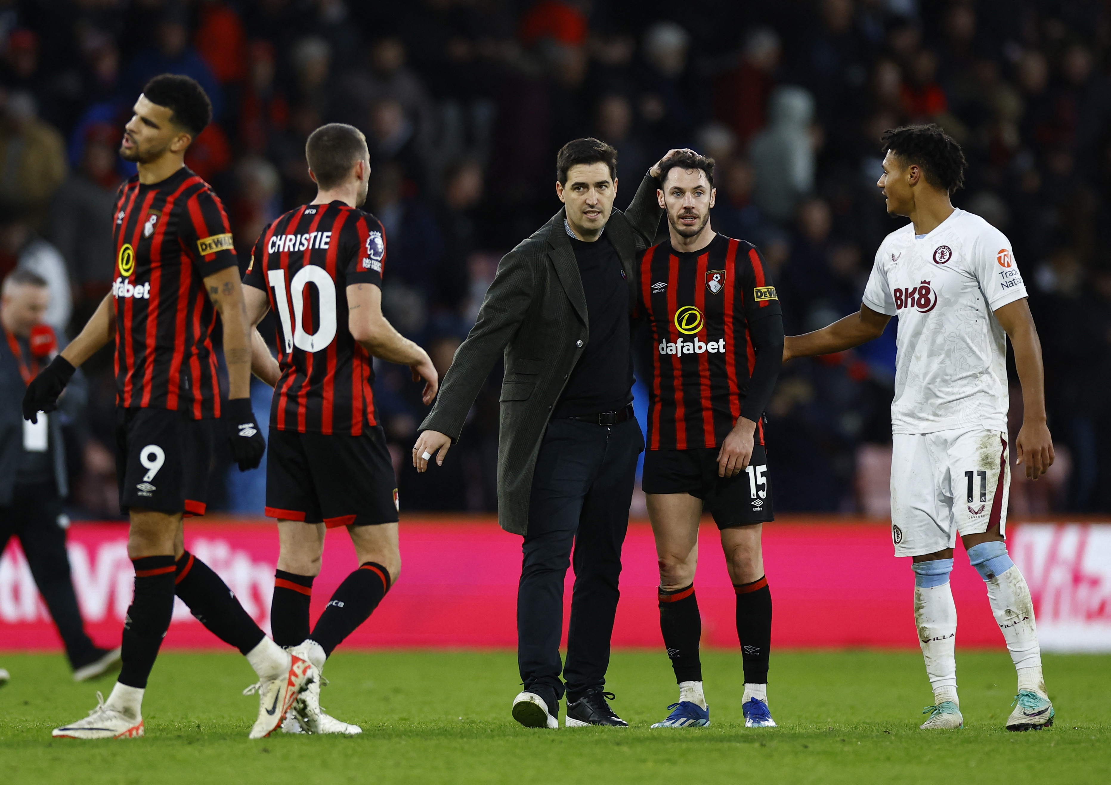 Soccer-Watkins heads late equaliser as Aston Villa draw 2-2 with Bournemouth