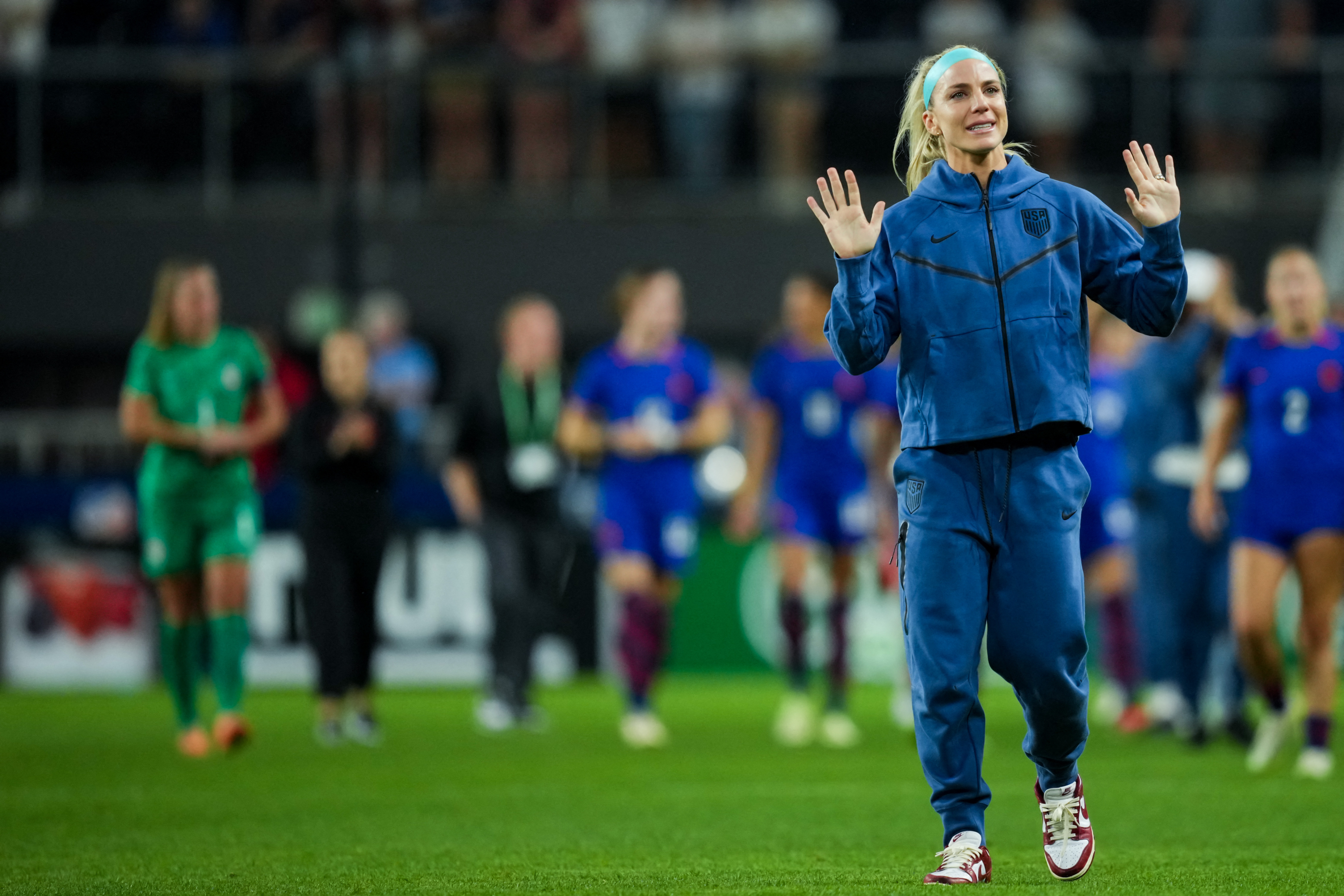 Zach Ertz Wears Wife Julie's Women's World Cup Jersey on Training