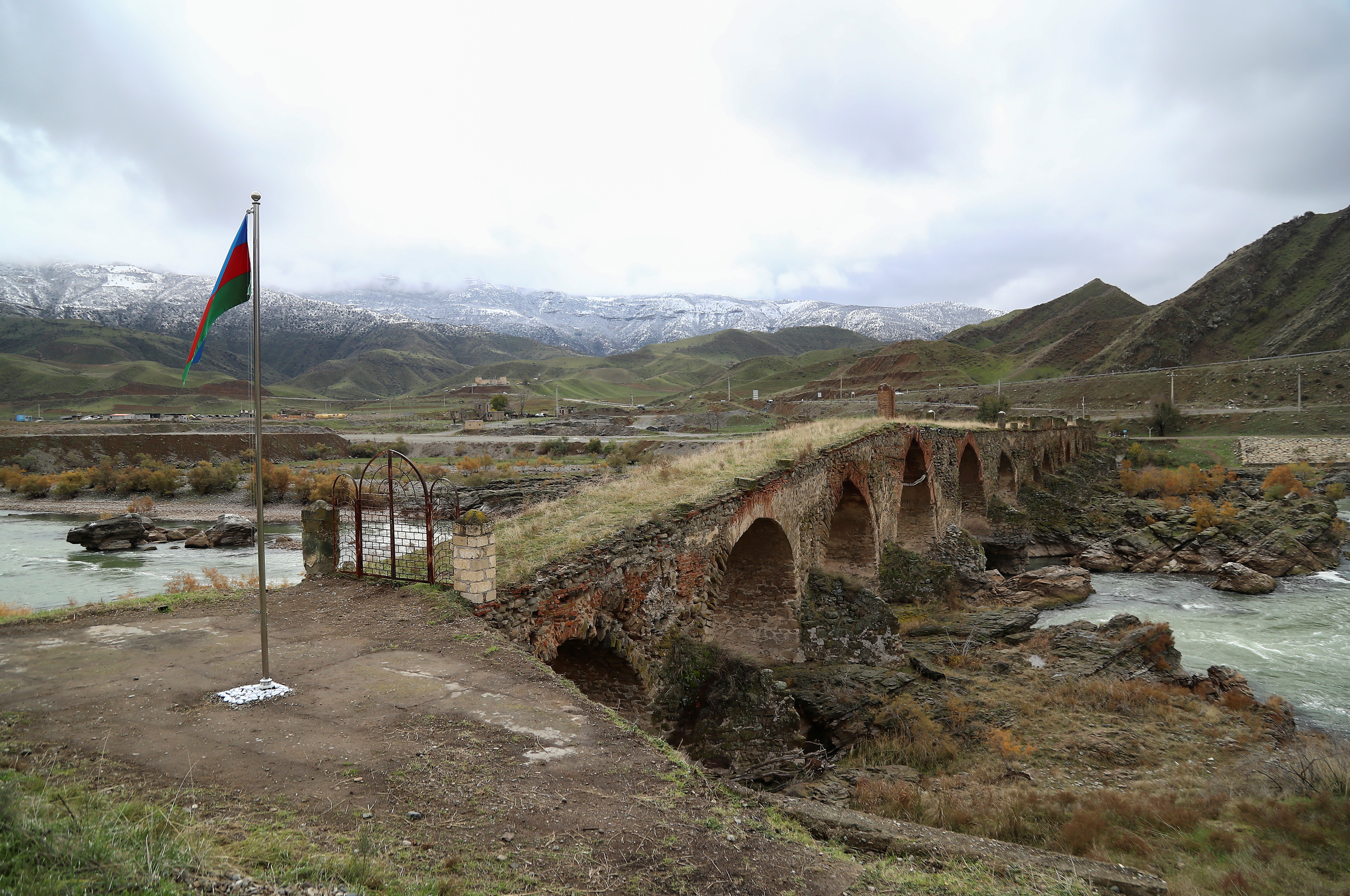 Armenia and Azerbaijan launch border demarcation