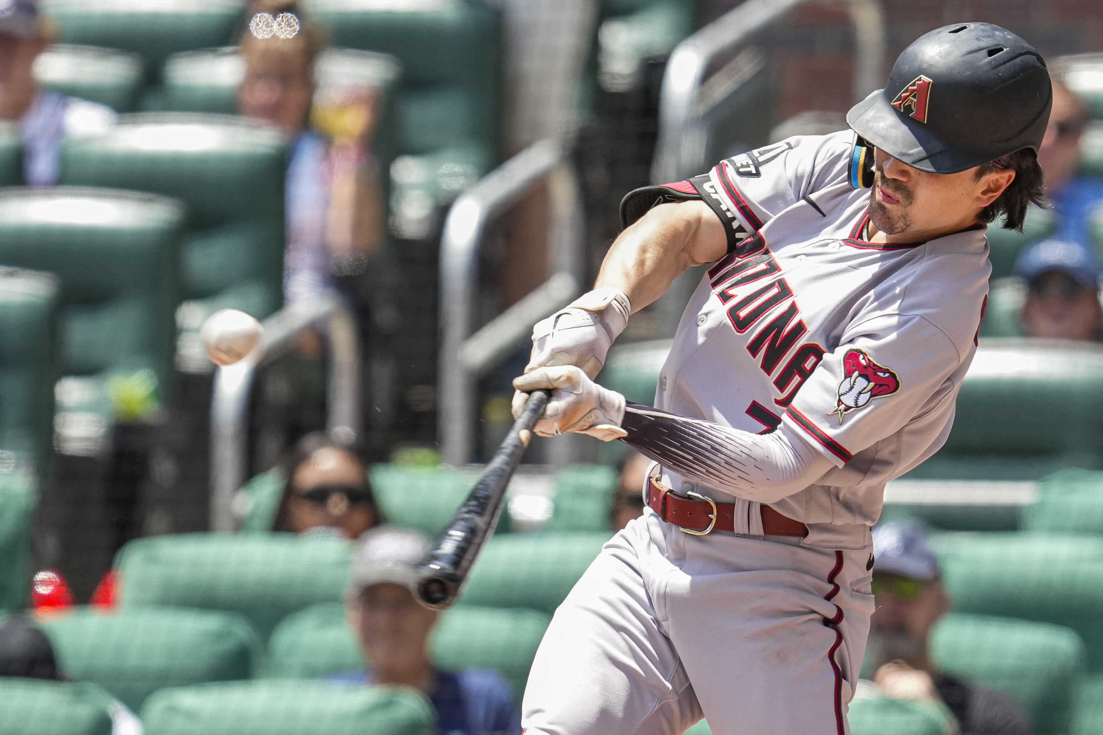 Austin Riley, Matt Olson Power Braves Past D-backs 