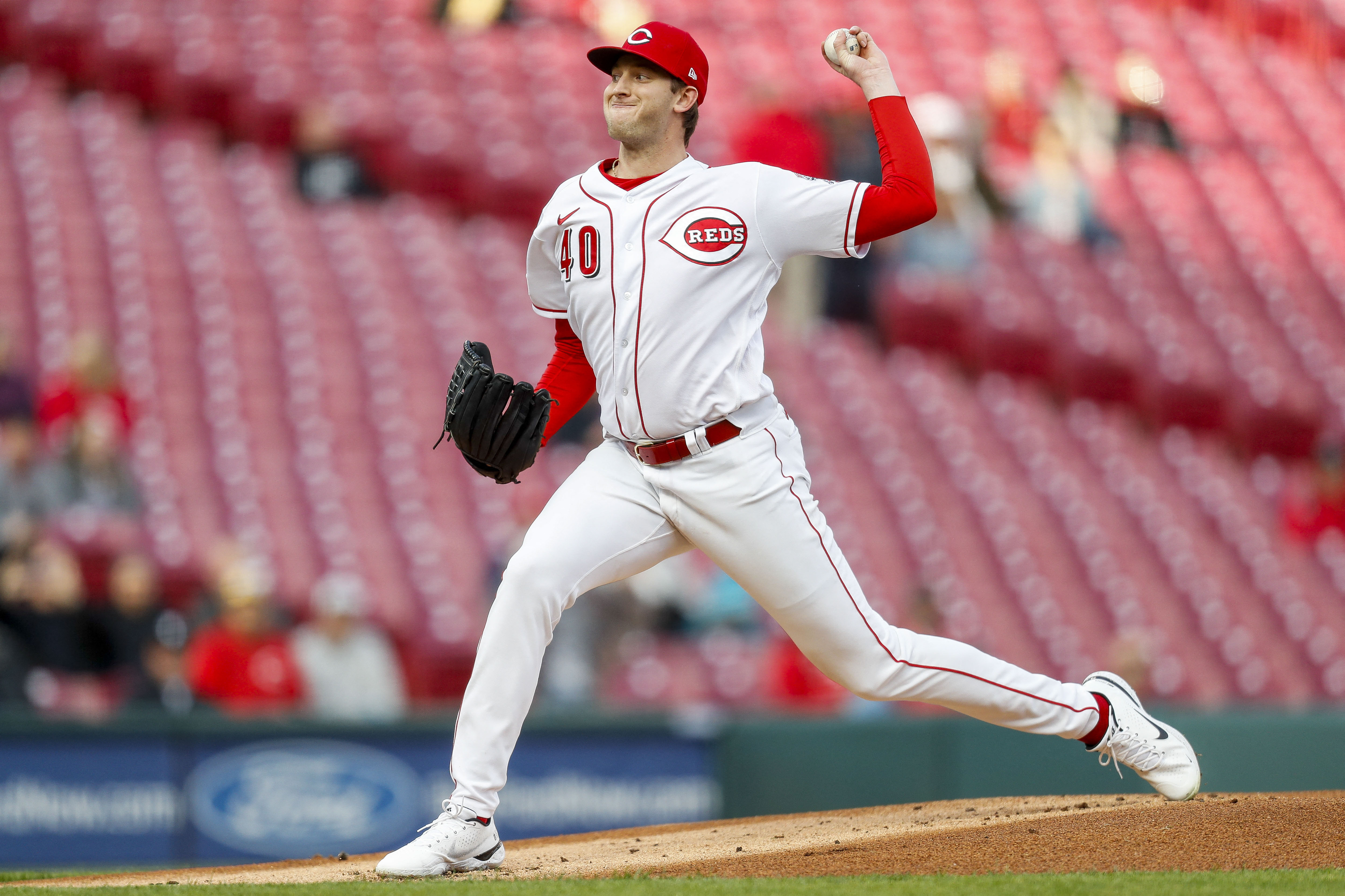 Cincinnati Reds starting pitcher Nick Lodolo (40) in action during