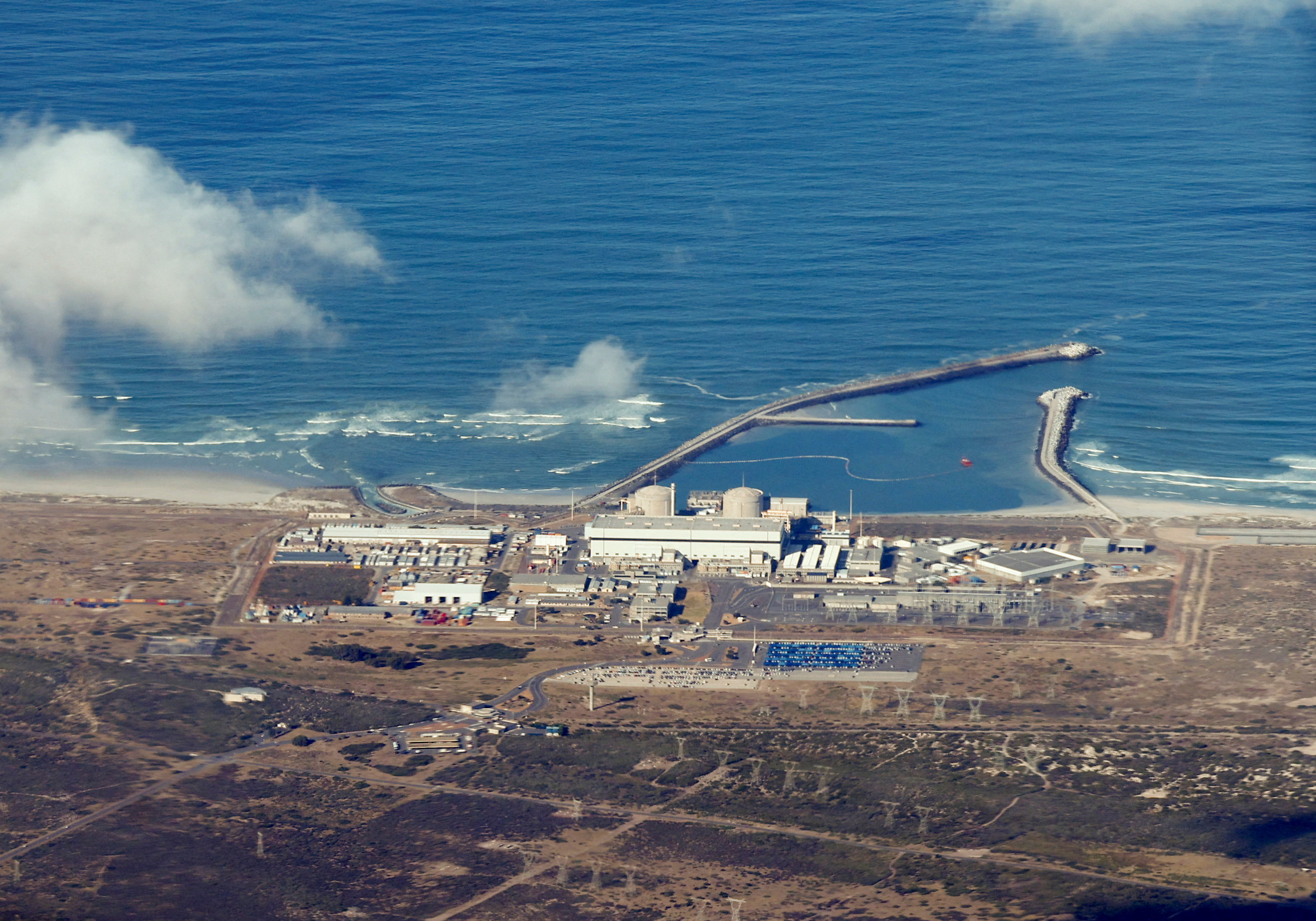 South Africa to seek bids for new nuclear power station | Reuters