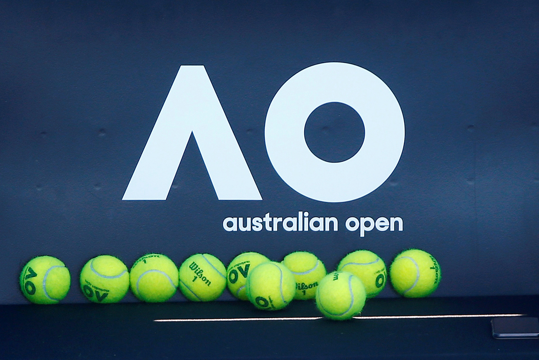 No deals to allow unvaccinated players at Australian Open: official | Reuters