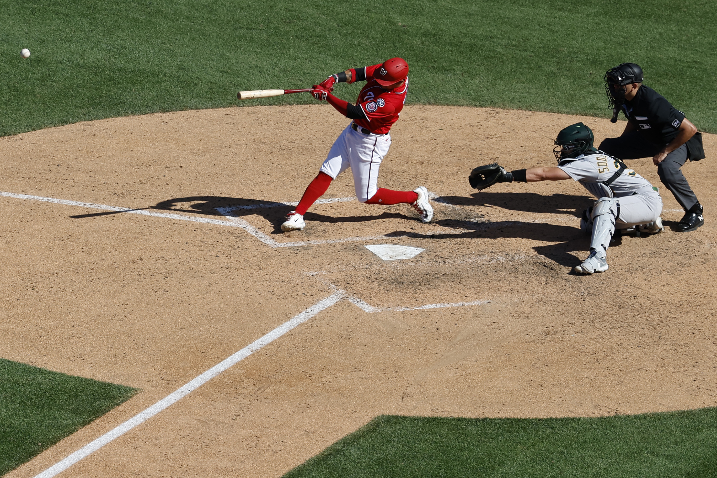 A's fall again as Nationals win on Ruiz's walkoff home run