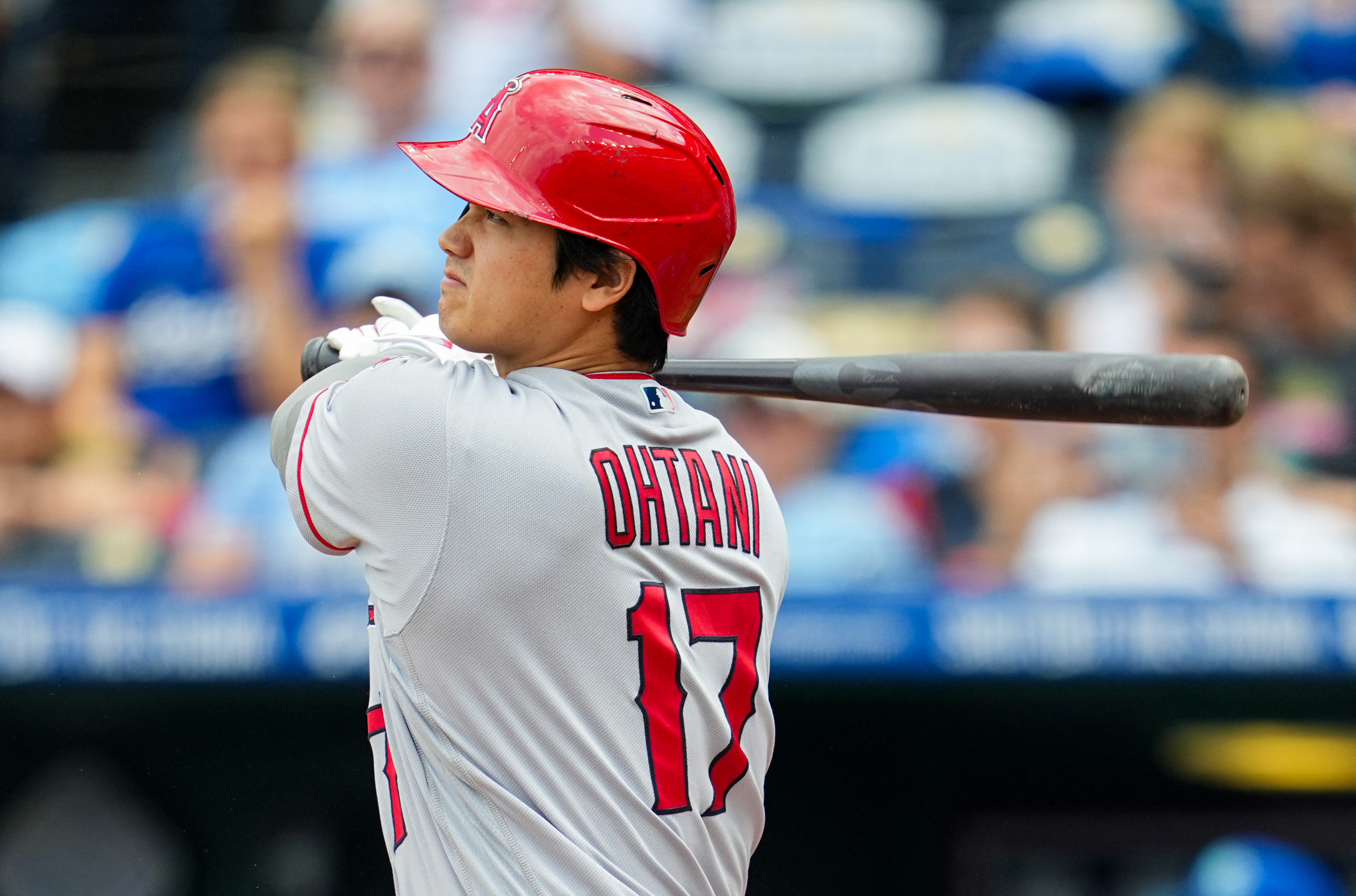 Shohei Ohtani, Mike Trout go back-to-back as Angels top Royals