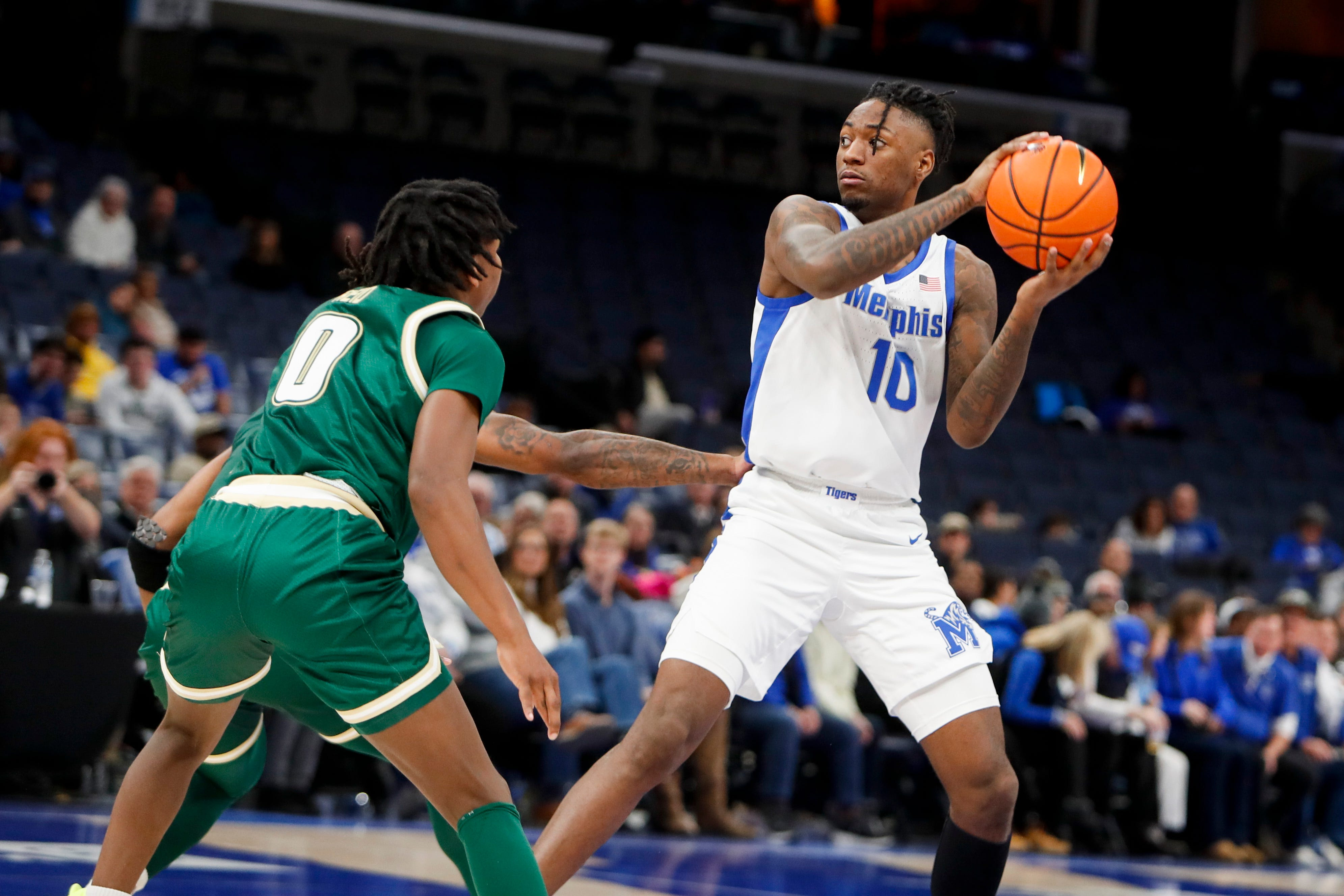 College Basketball: Memphis Tigers blow 20 point lead, lose to USF