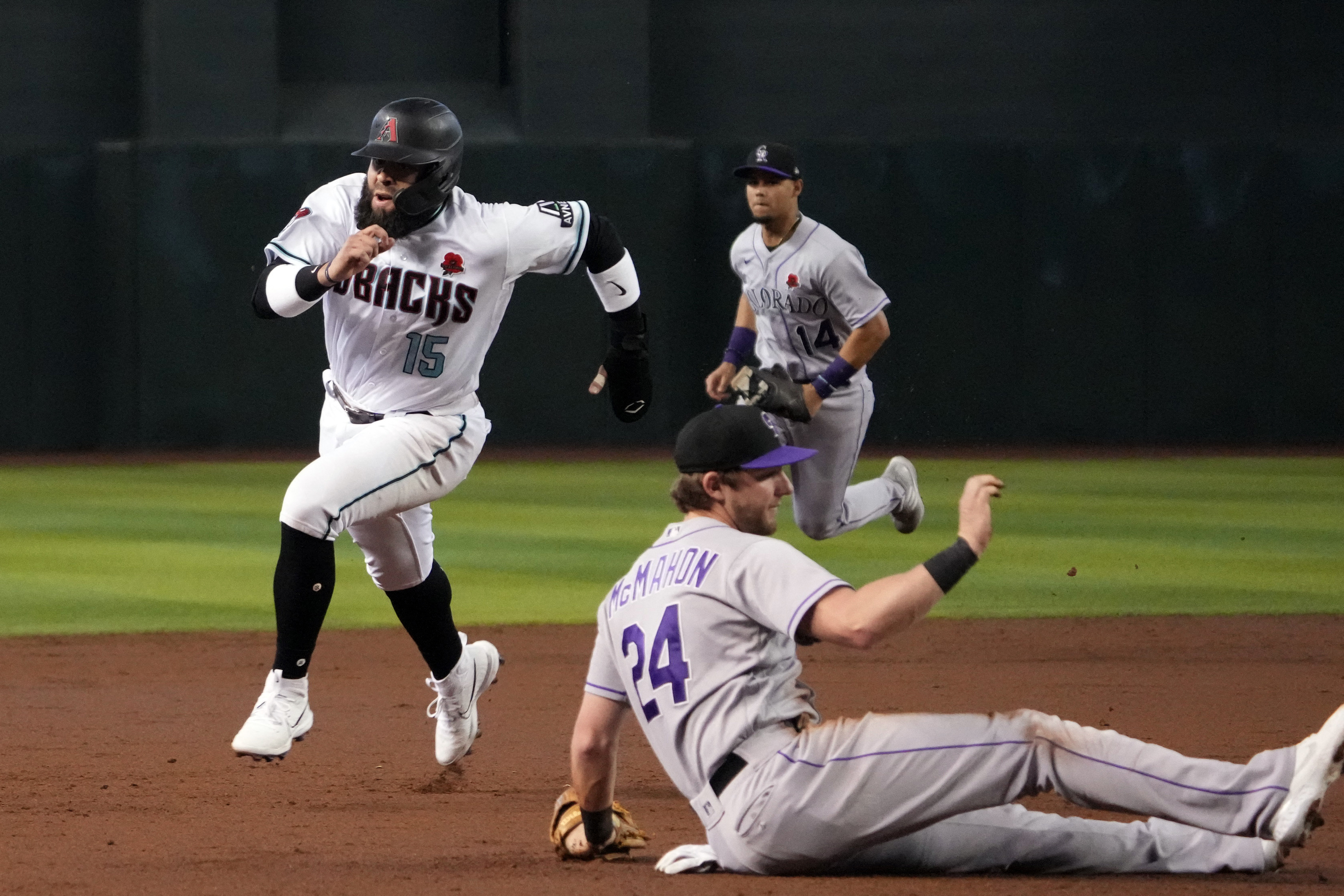 Pavin Smith, Emmanuel Rivera help D-backs top Rockies