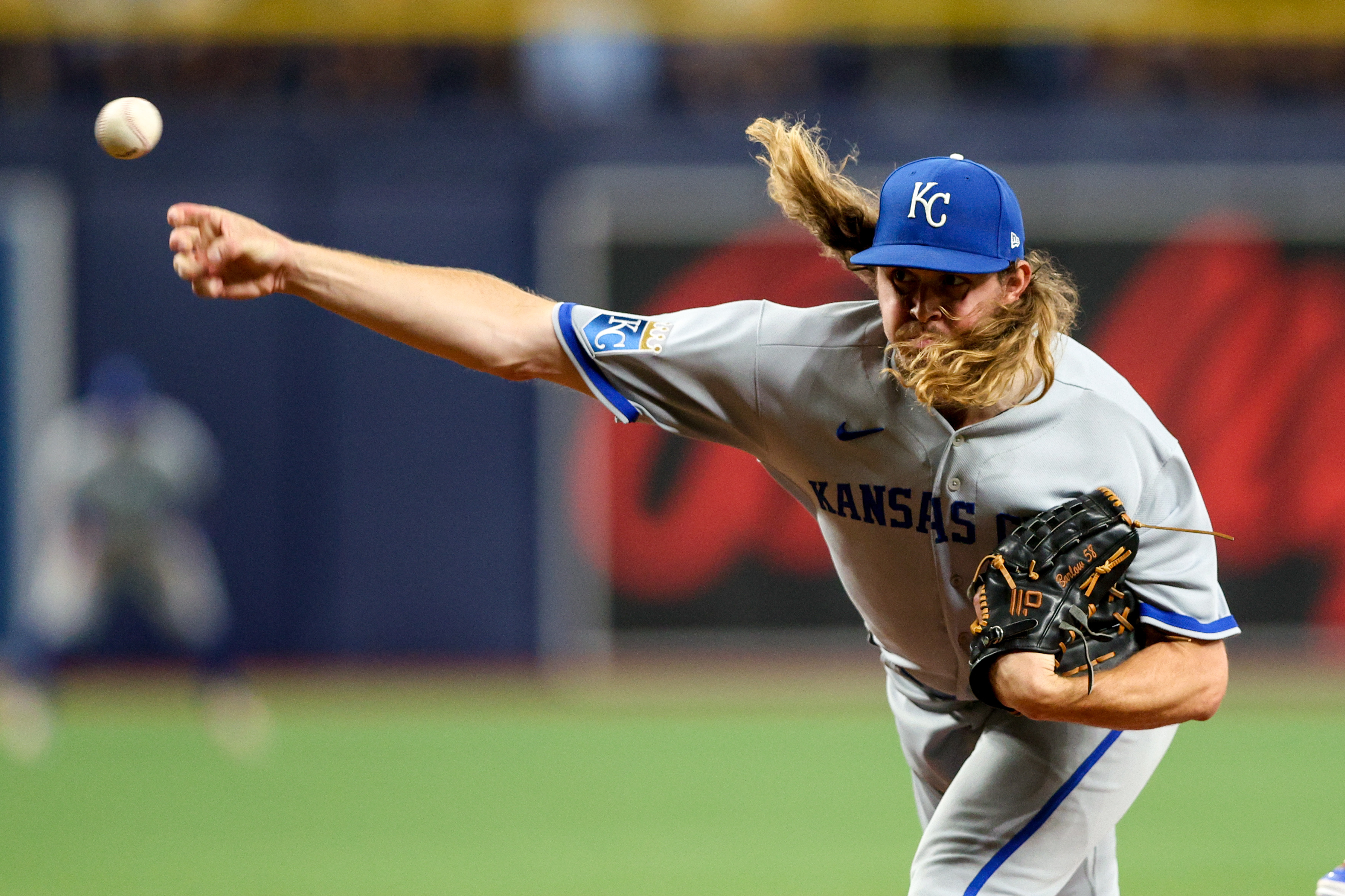 Royals eke out win over Rays with run in ninth